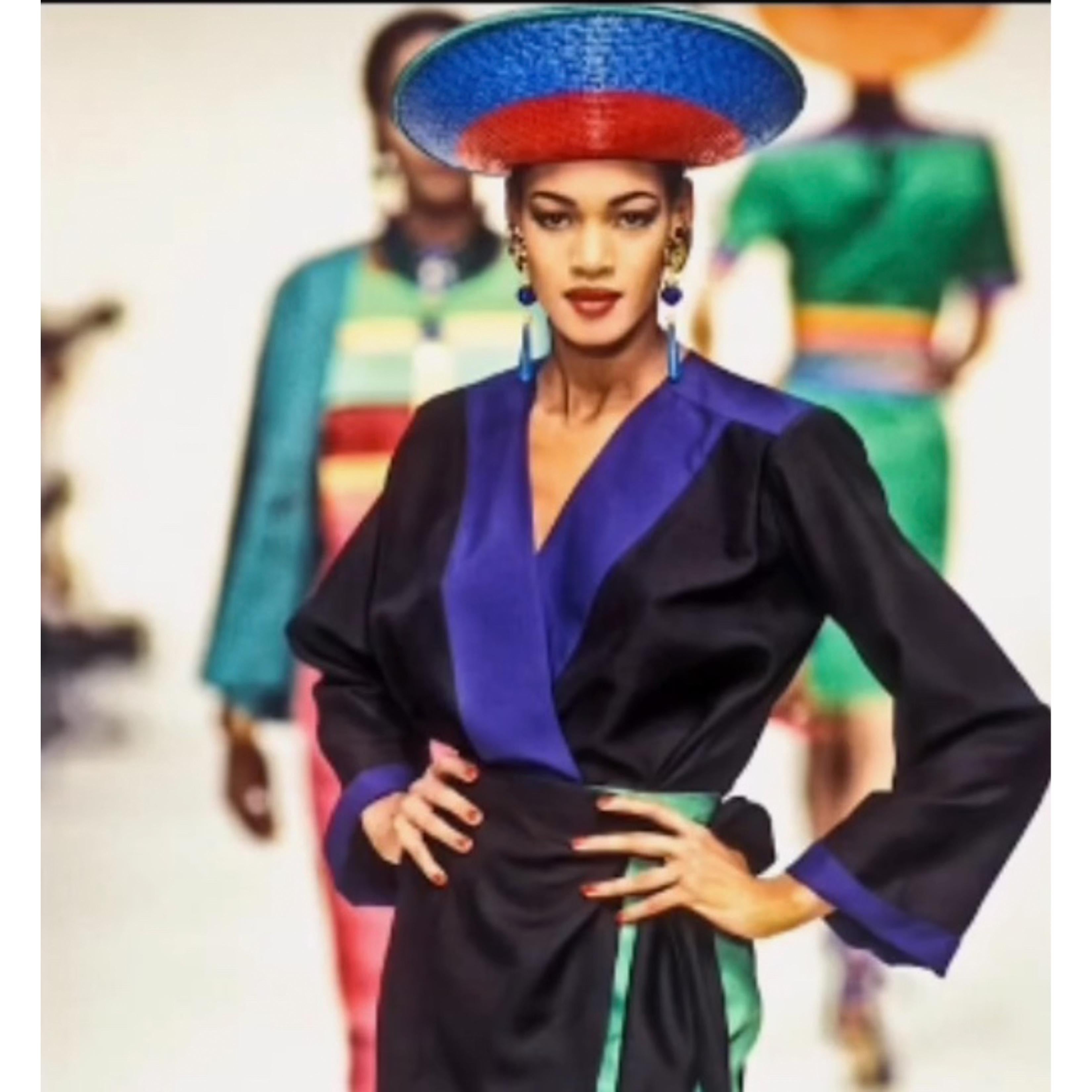 Yves Saint Laurent Sombrero Paja Ala Ancha Halo Color Block Vintage S/S '93 Raro Gris en venta