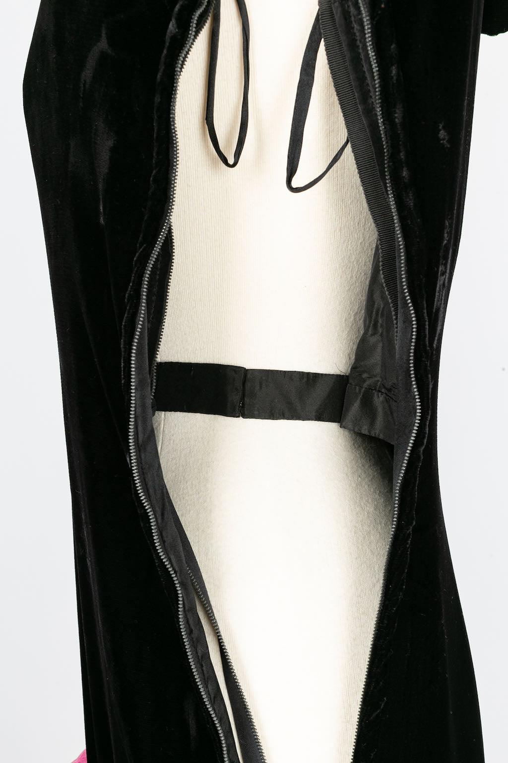 Yves Saint Laurent Haute Couture Black Silk Velvet Dress, 1986 For Sale 2