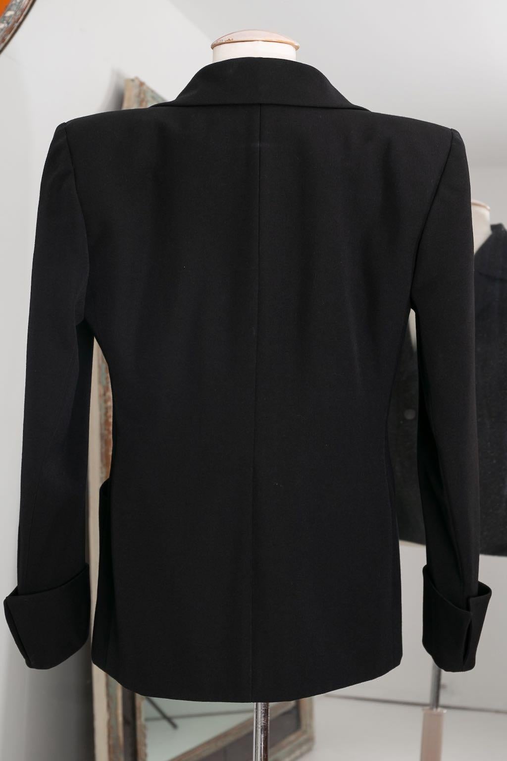 Yves Saint Laurent Haute Couture ensemble jupe et veste noire, circa 1981/1982 en vente 11