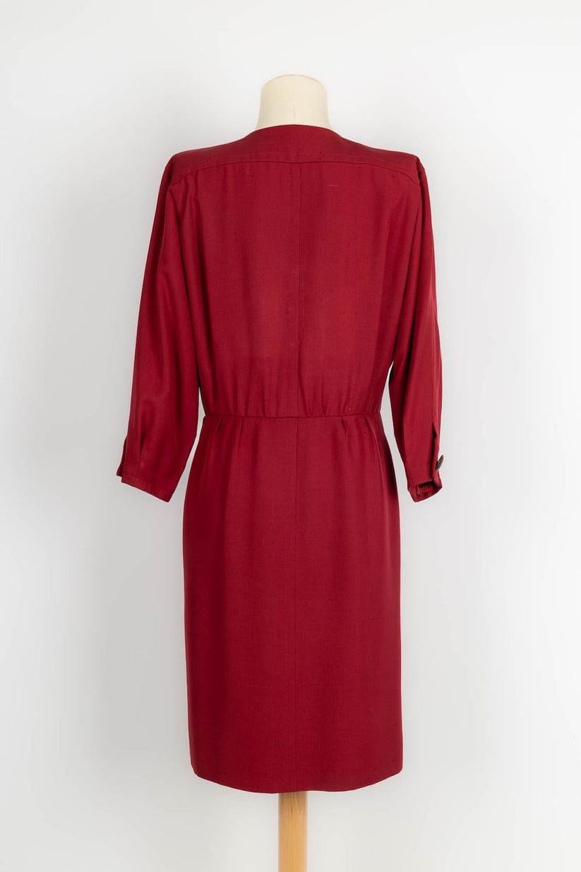 Yves Saint Laurent Haute Couture Dress in Dark Red Wild Silk In Excellent Condition For Sale In SAINT-OUEN-SUR-SEINE, FR
