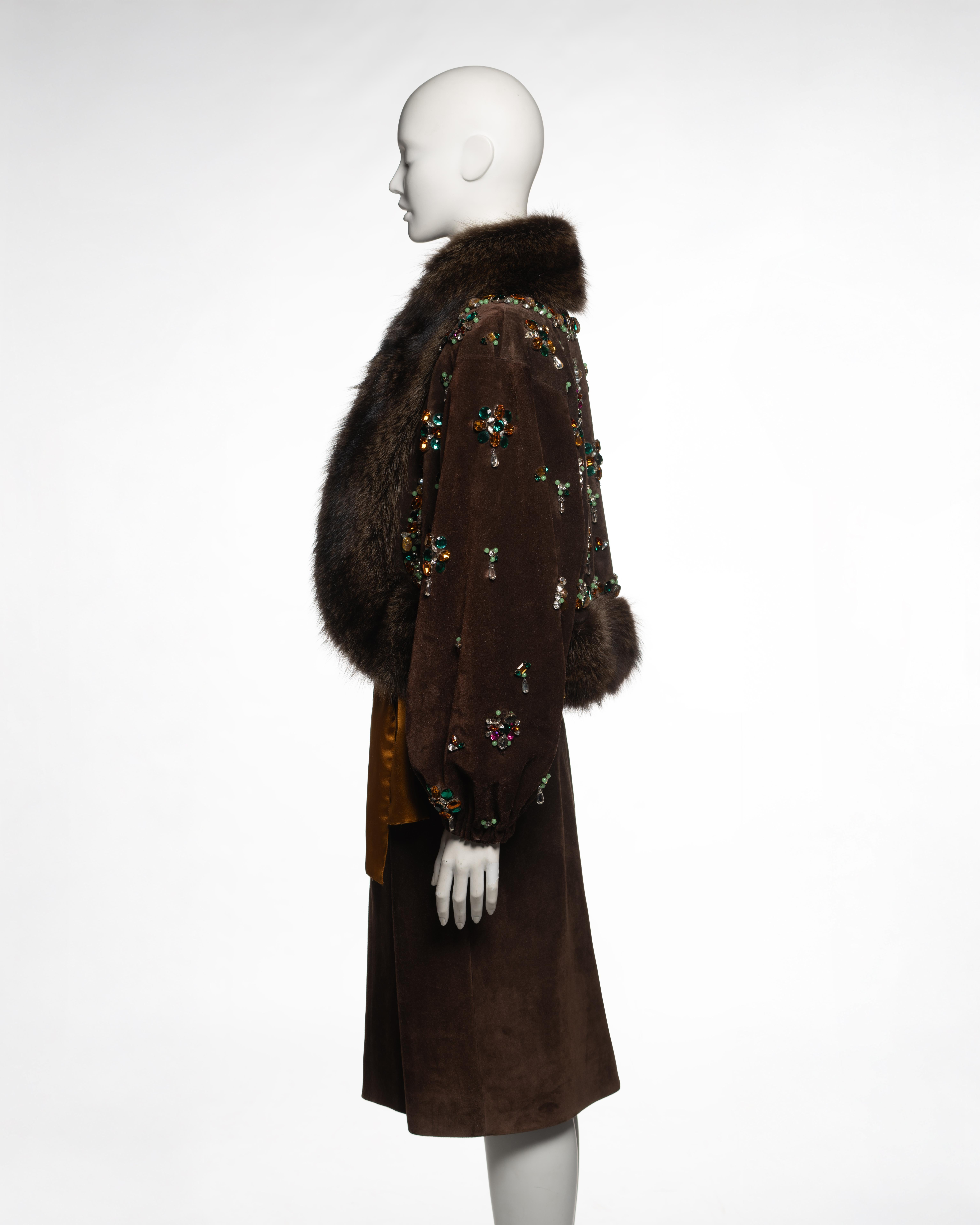 Yves Saint Laurent Haute Couture Ensemble aus Wildleder mit Verzierungen, H/Winter 1984 im Angebot 7