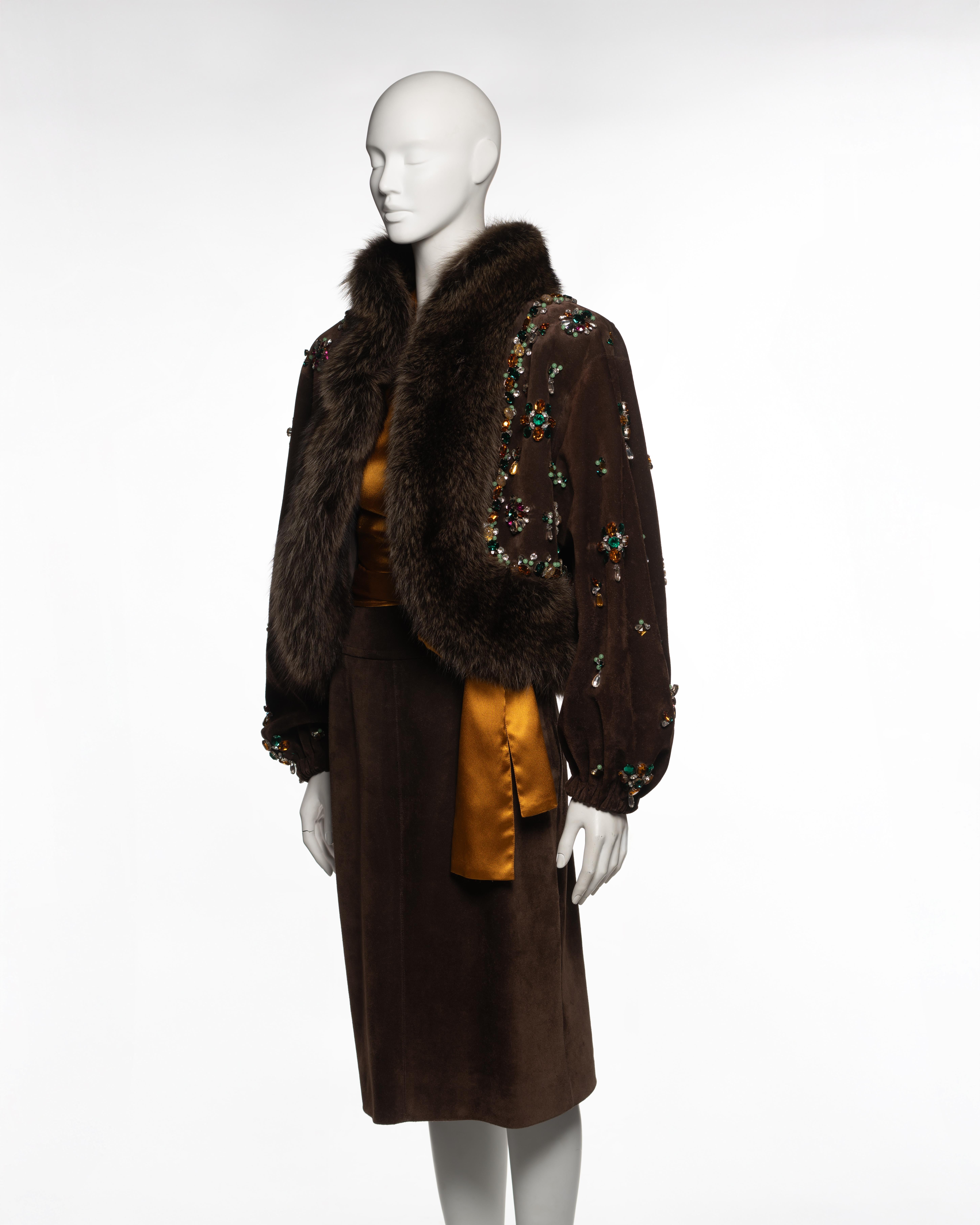 Yves Saint Laurent Haute Couture Ensemble aus Wildleder mit Verzierungen, H/Winter 1984 im Angebot 9