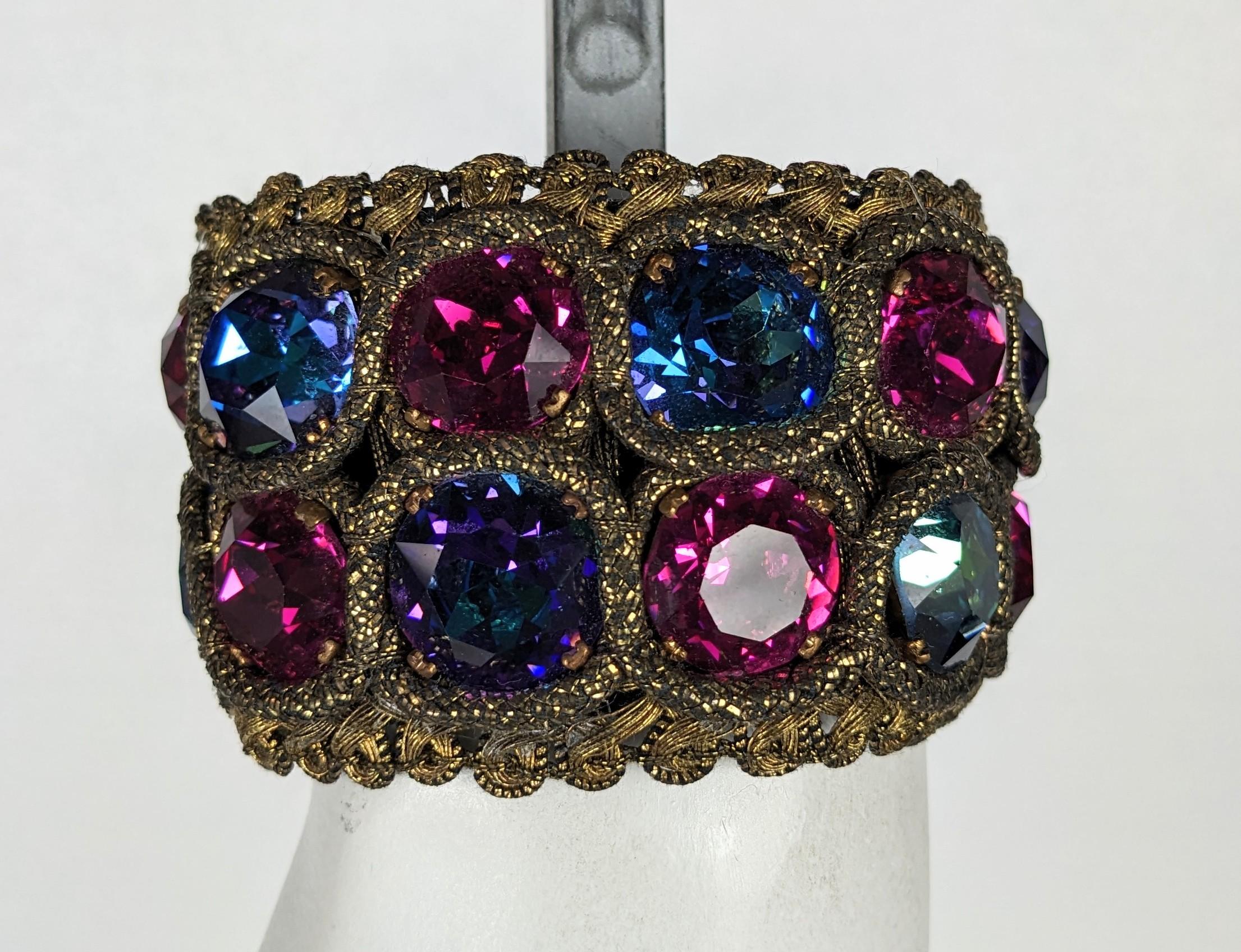 Bracciale Yves Saint Laurent Haute Couture in oro e Swarovski in vendita 1