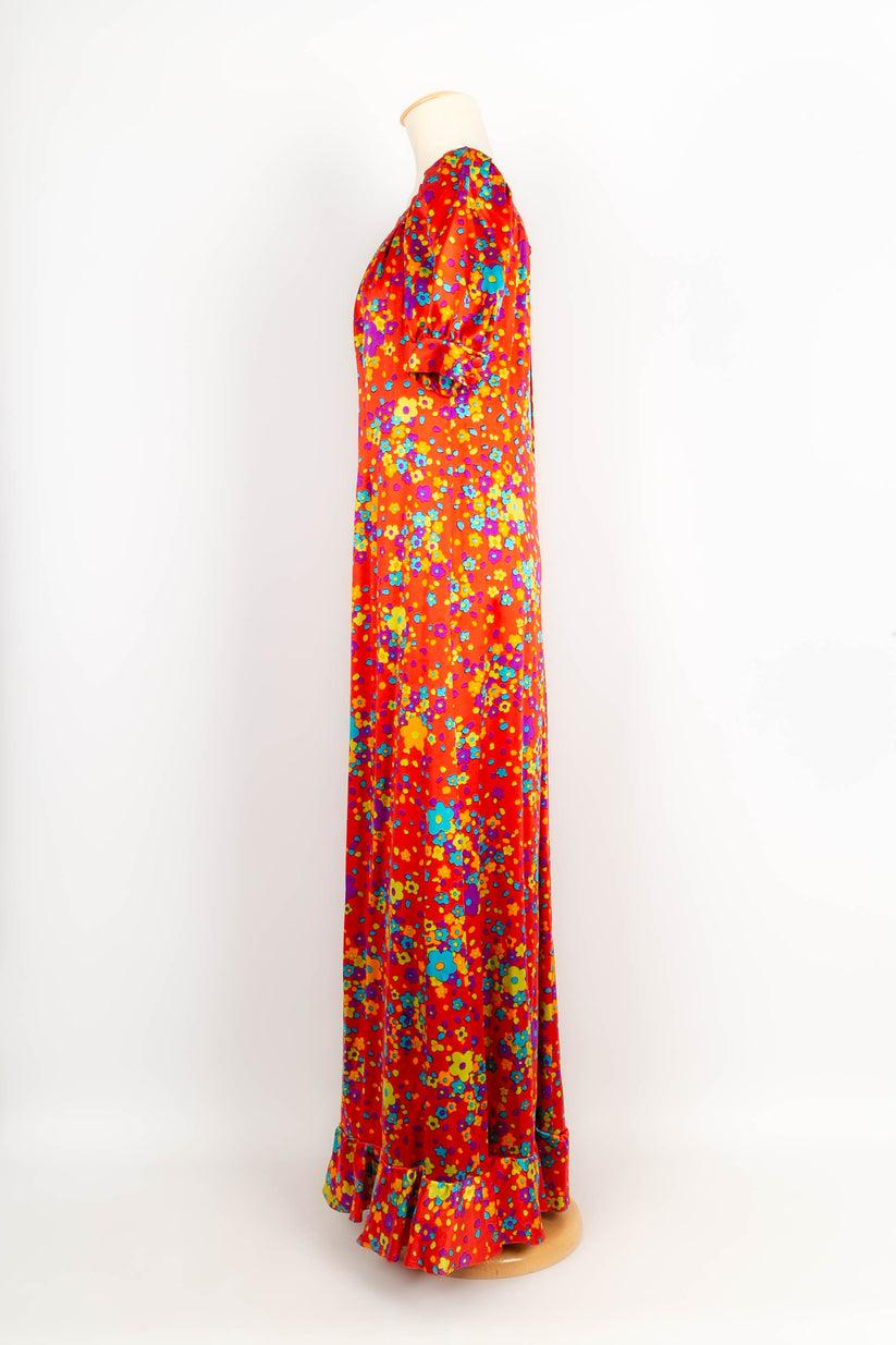 Yves Saint Laurent Haute Couture Silk Dress In Excellent Condition For Sale In SAINT-OUEN-SUR-SEINE, FR