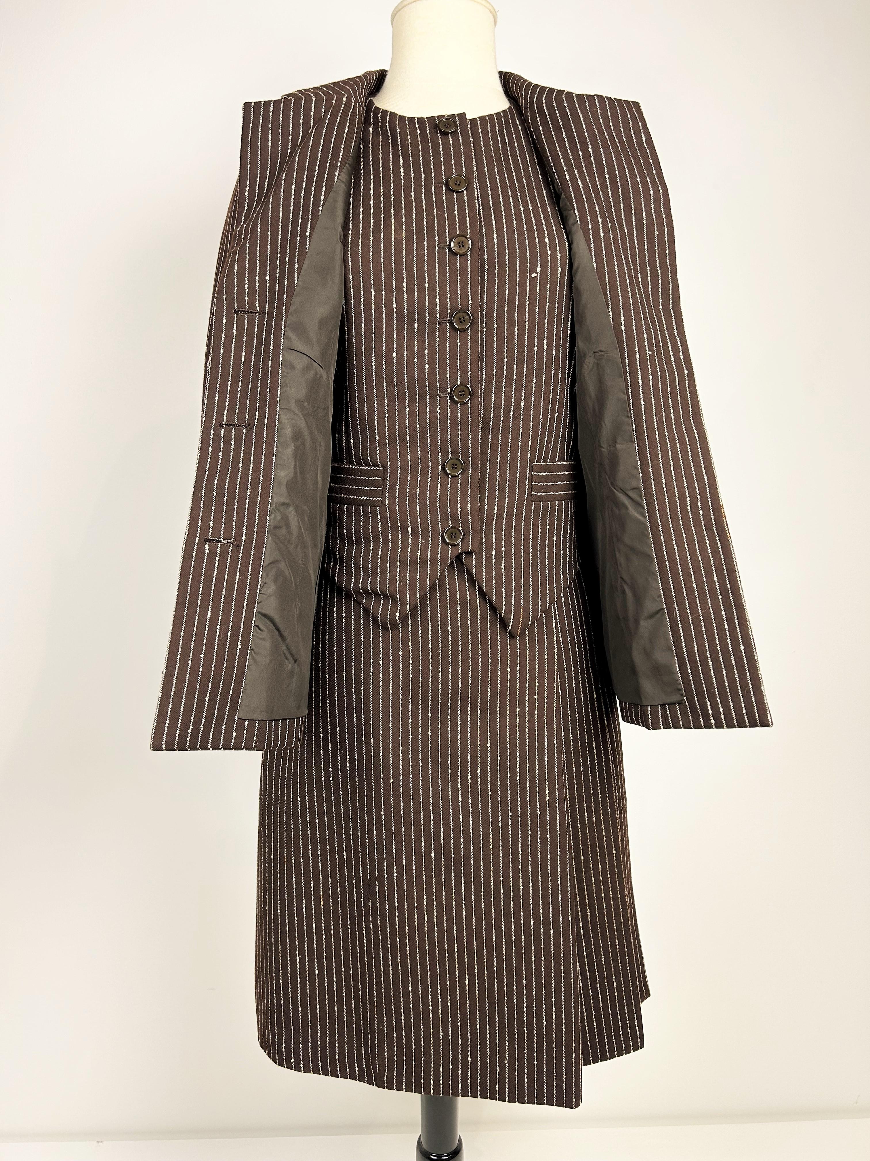 Yves Saint Laurent Haute Couture skirt-suit numbered 14539 Circa 1967/1970 For Sale 13