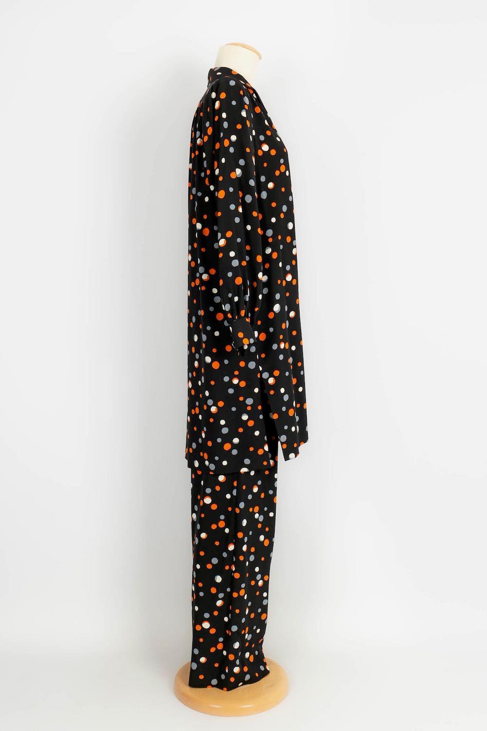 Yves Saint Laurent Haute Tunic and Silk Pants Couture Set In Excellent Condition For Sale In SAINT-OUEN-SUR-SEINE, FR