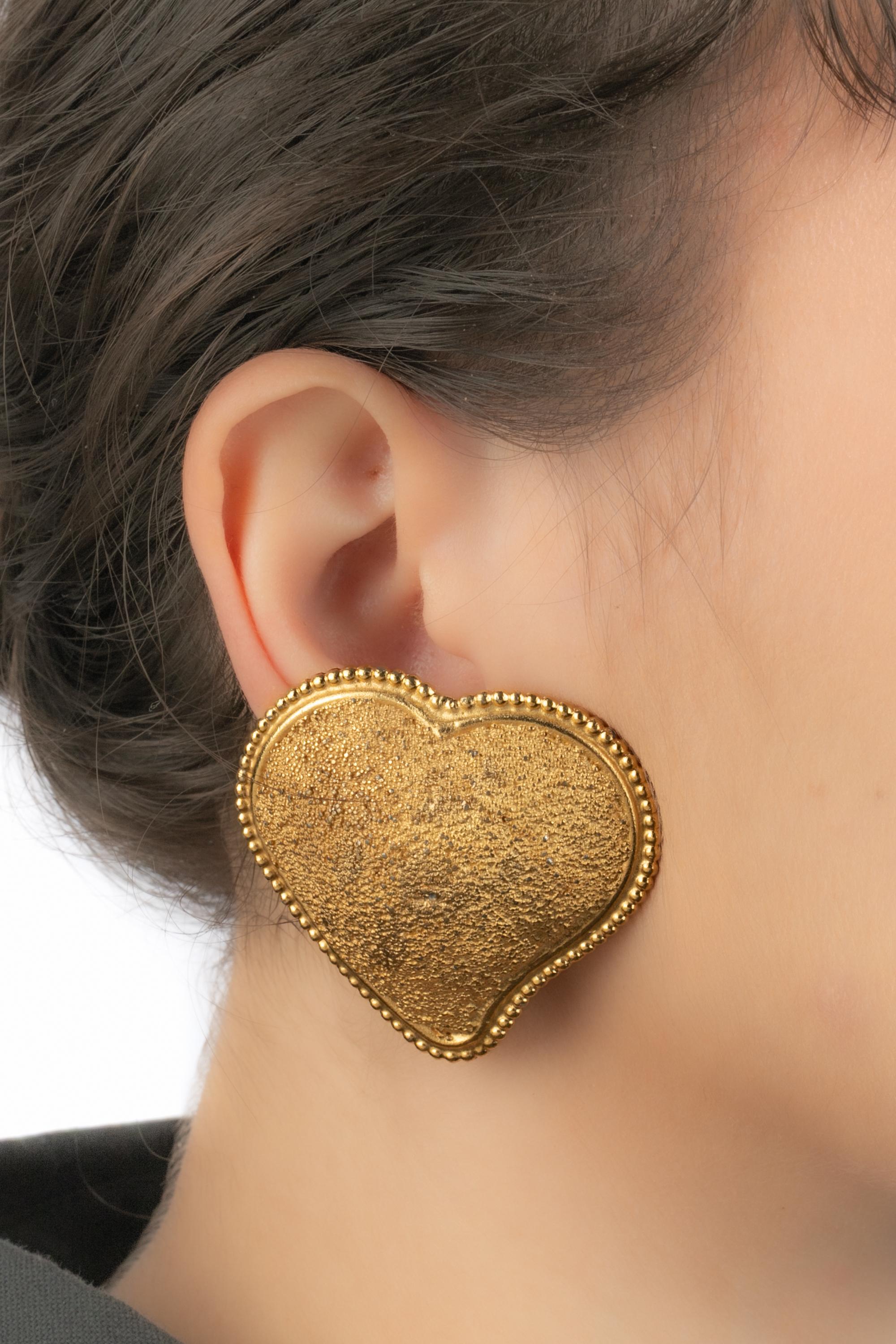 Orecchini a cuore Yves Saint Laurent anni '80 in vendita 4