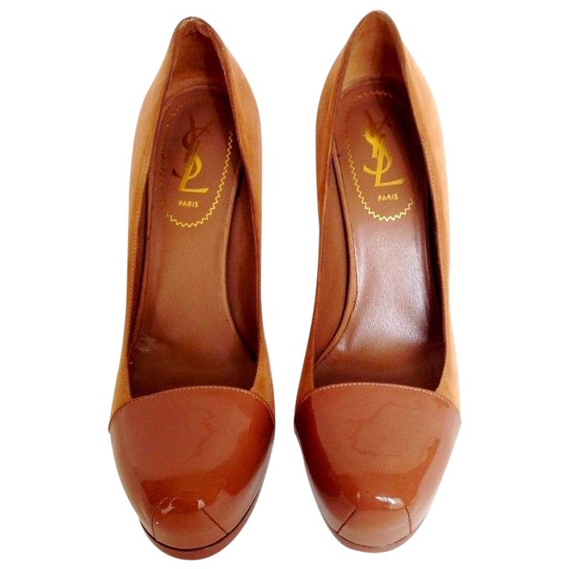 YVES SAINT LAURENT High Heels in Brown Velvet and Patent Leather Size 37 For Sale