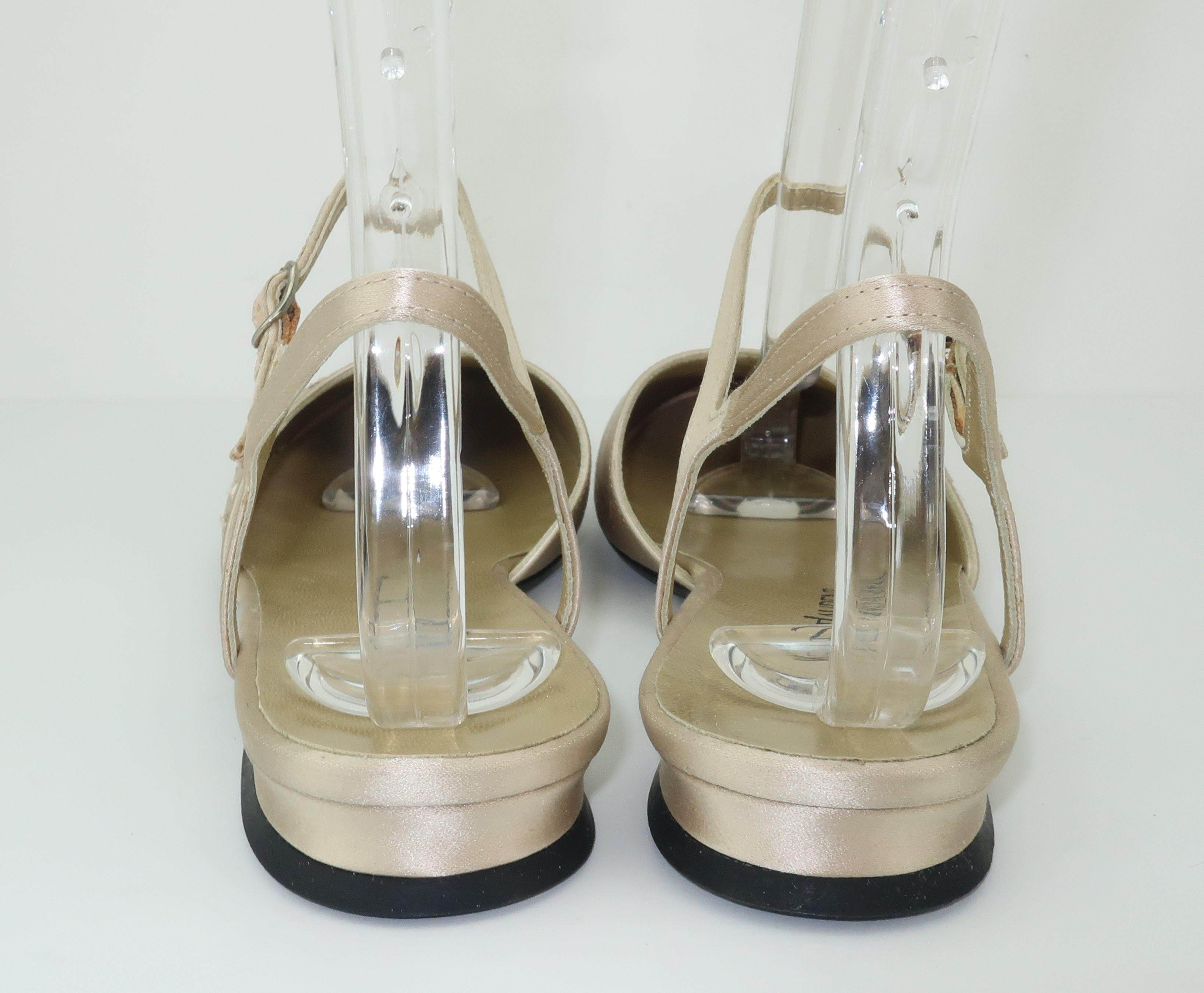 Women's Yves Saint Laurent Ivory Satin Embroidered Shoes Sz 6