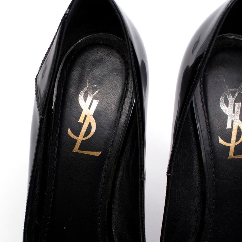 Yves Saint Laurent Janis Black Patent Heeled Pumps US 8 In Good Condition In London, GB