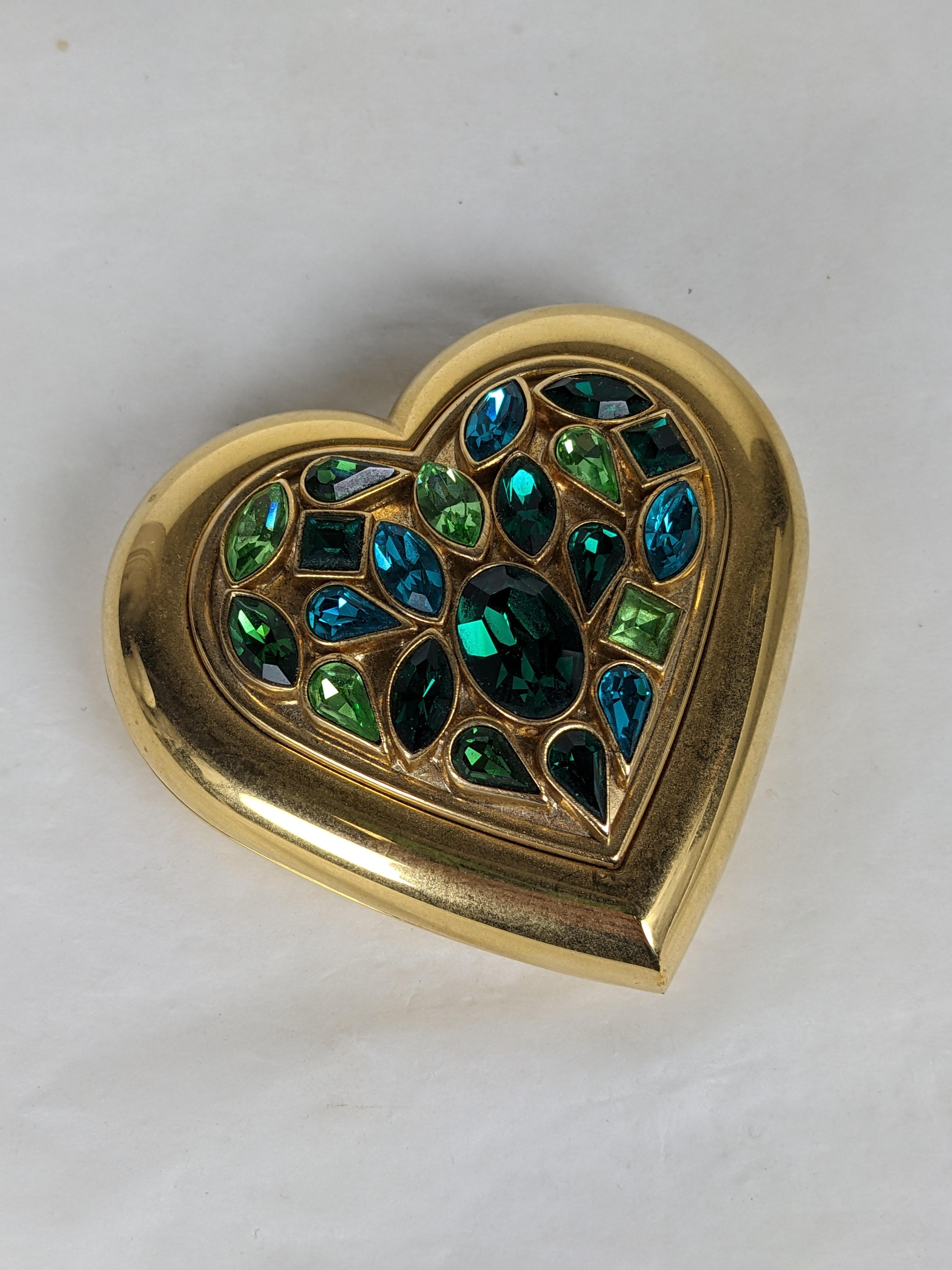 Compatto con cuore gioiello Yves Saint Laurent In condizioni ottime in vendita a New York, NY