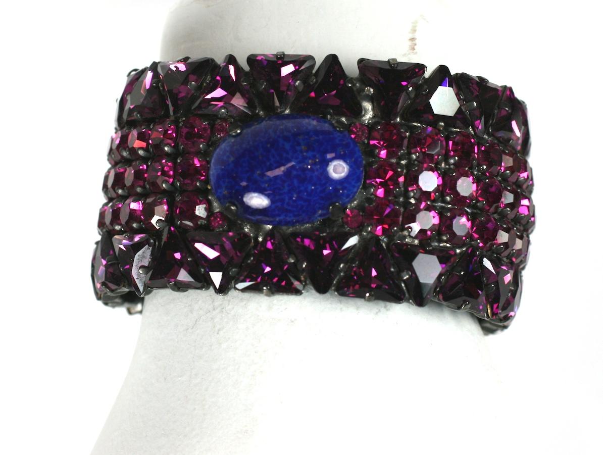 Brazalete puño joya Yves Saint Laurent en venta 2