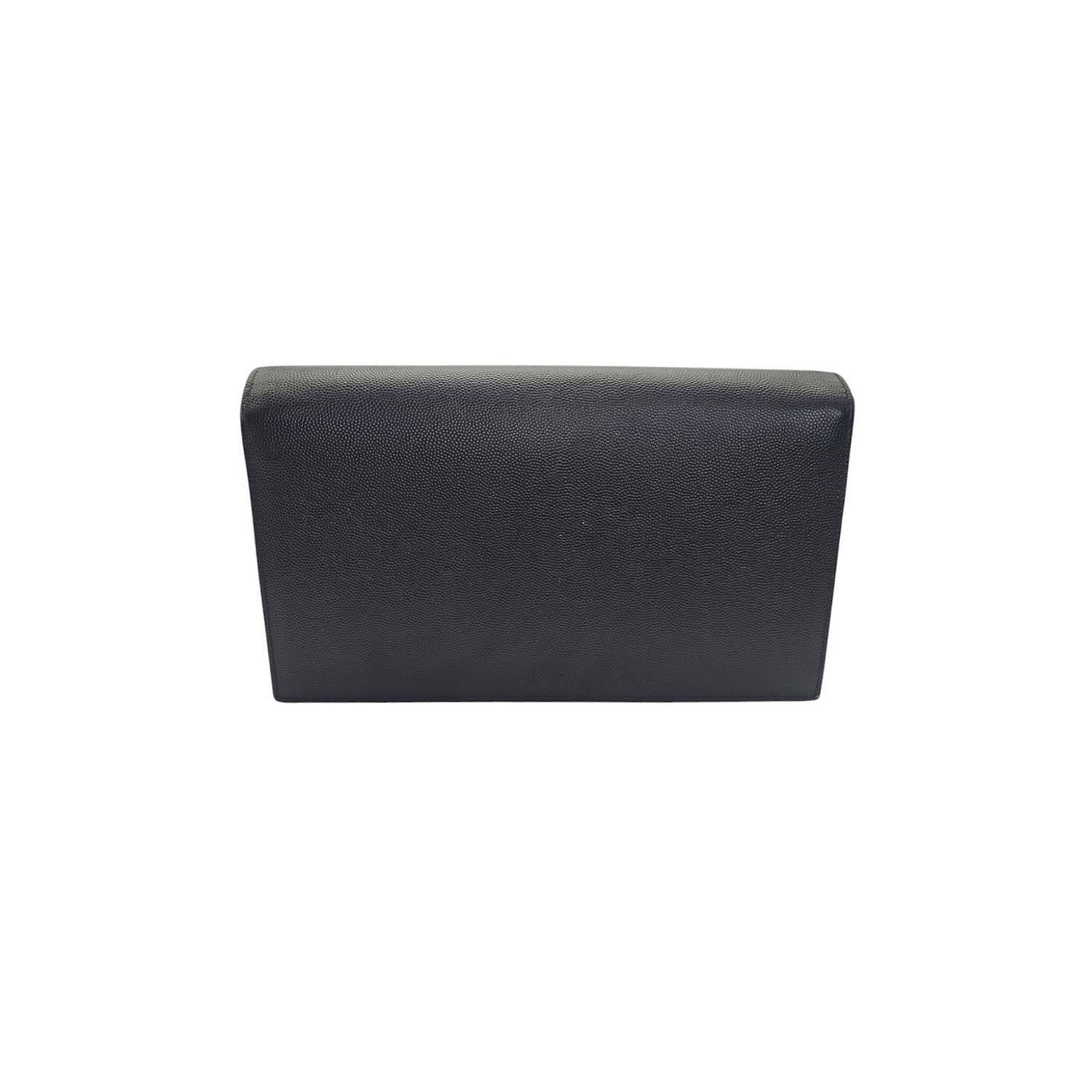 YVES Saint Laurent Kate Grained Leather Clutch In Excellent Condition For Sale In Scottsdale, AZ