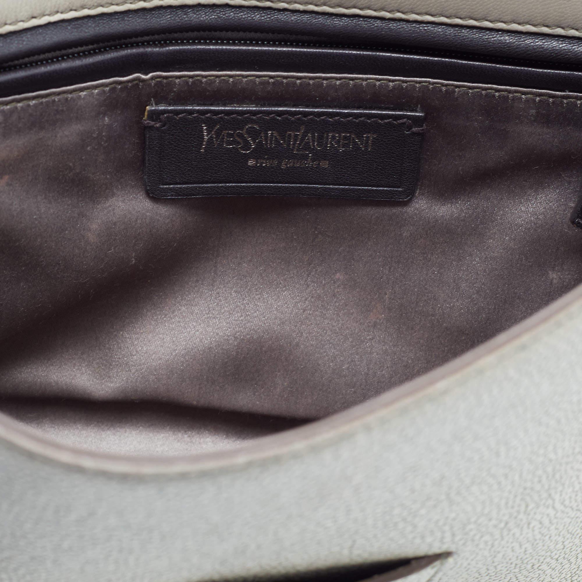 Yves Saint Laurent Khaki Stingray Embossed Leather Envelope Clutch 7