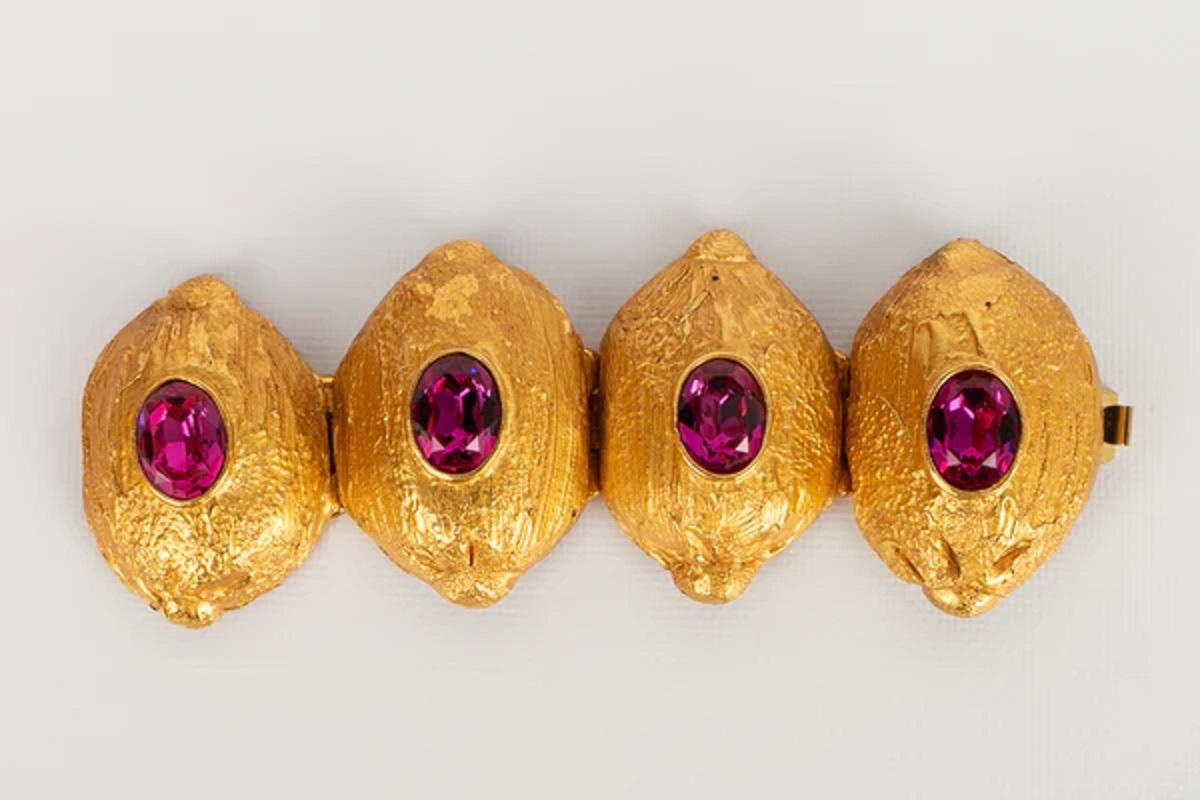 Yves Saint Laurent Großes Gold-Metallarmband im Zustand „Hervorragend“ im Angebot in SAINT-OUEN-SUR-SEINE, FR