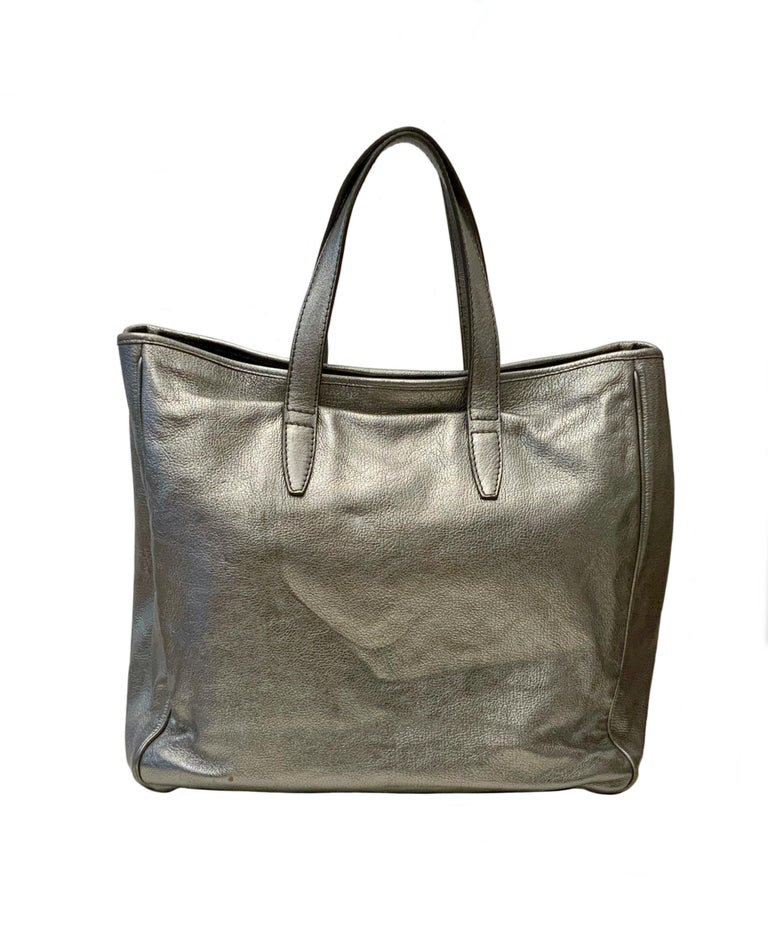 Yves Saint Laurent Large Y MAIL Silver Metallic Tote Bag For Sale 1