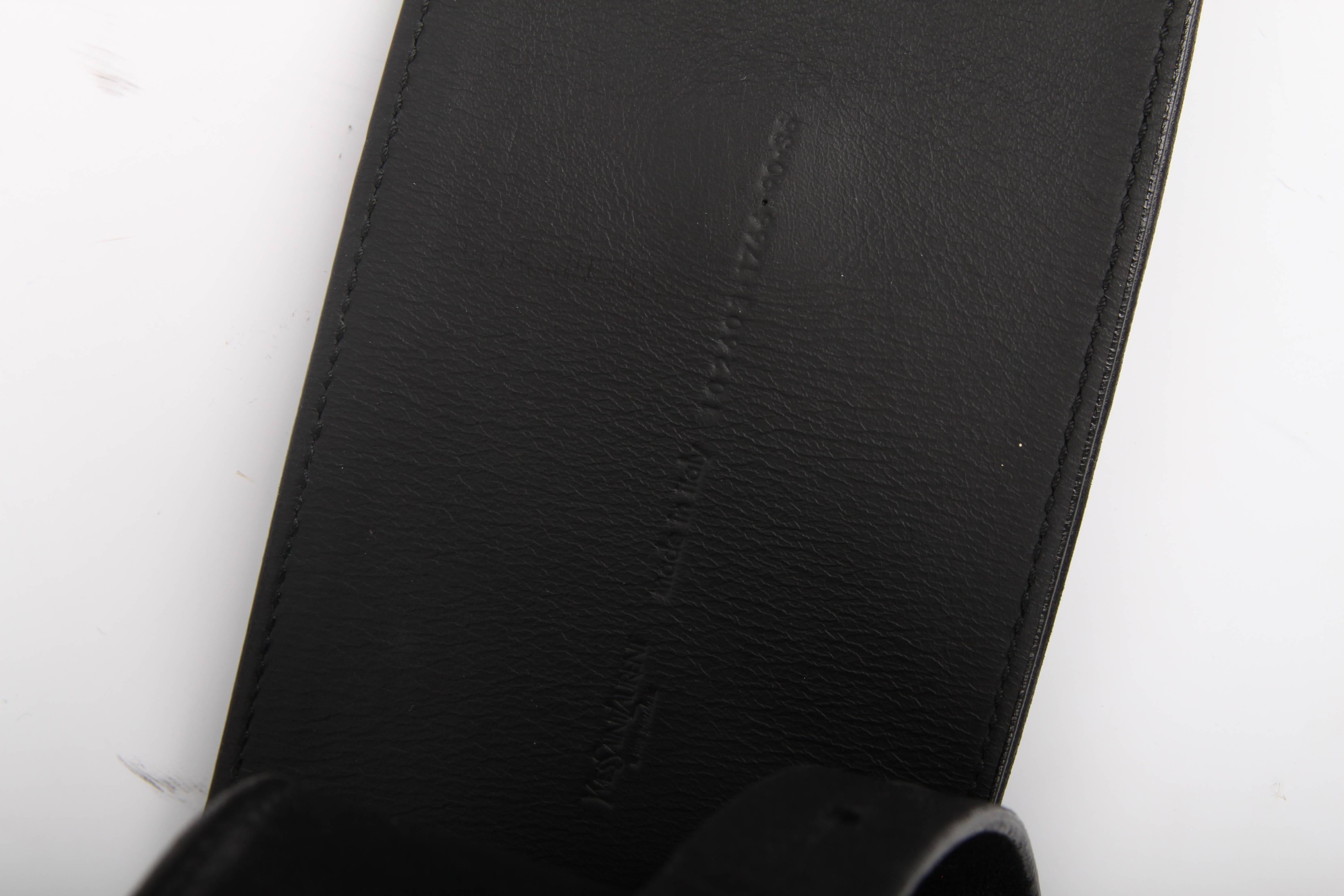 Black Yves Saint Laurent Leather Belt - black For Sale