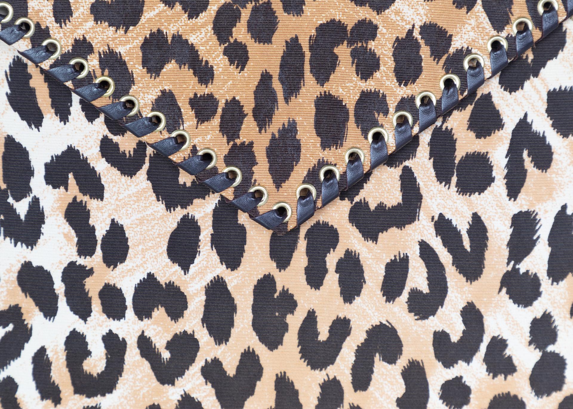 Beige Yves Saint Laurent  Leopard Animal Print Canvas Wooden Top Handle Bag, 1990s For Sale