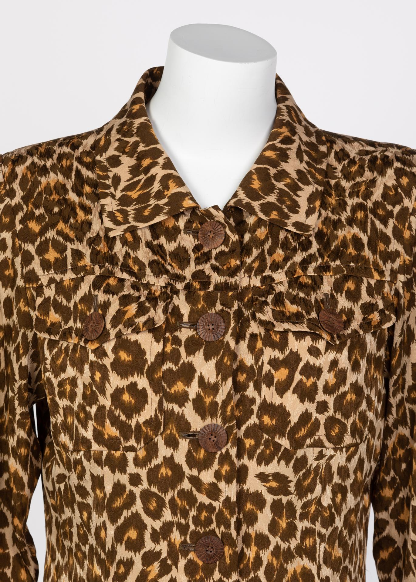 Yves Saint Laurent Leopard print Silk Damask Safari Top In Excellent Condition For Sale In Boca Raton, FL