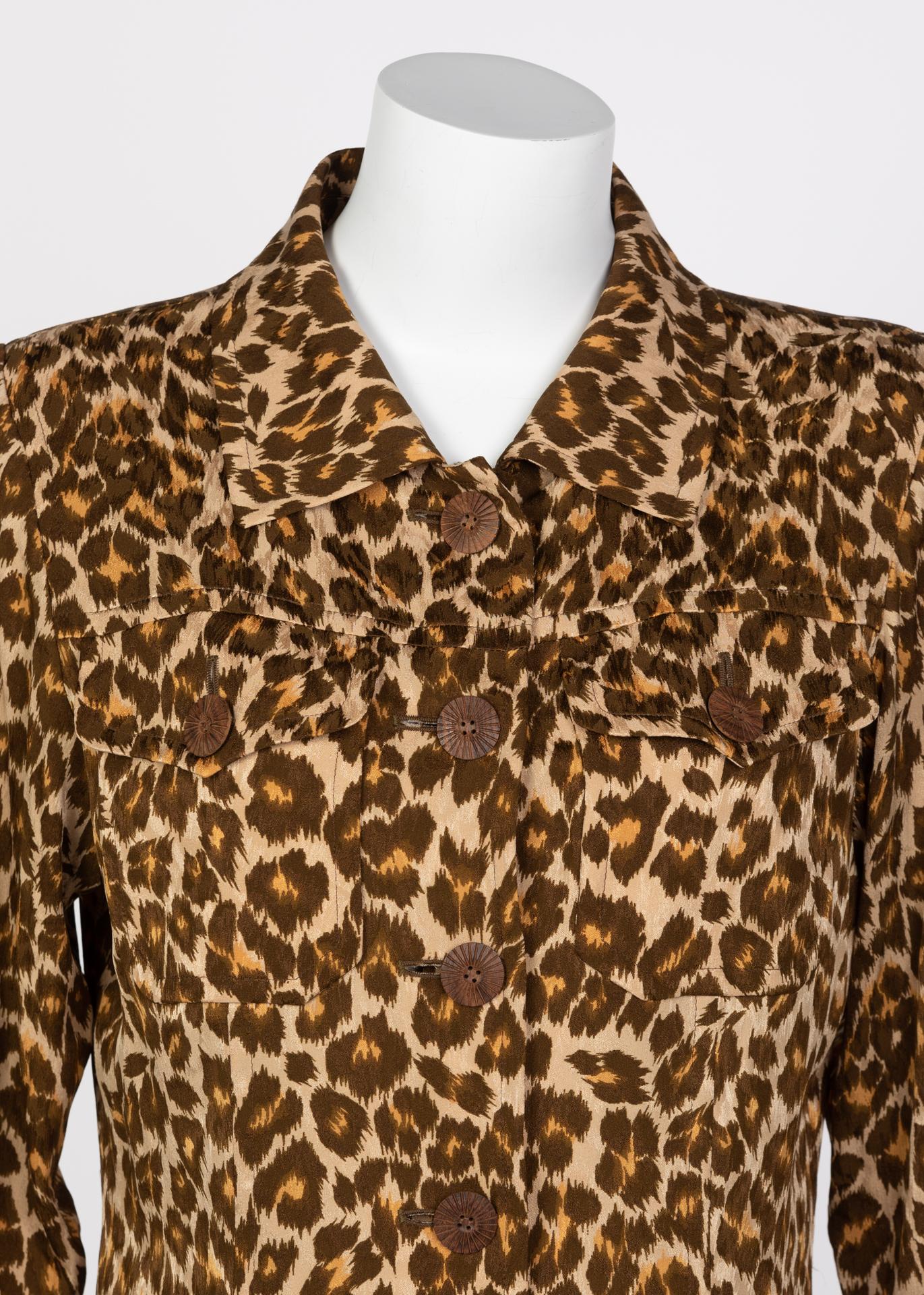 Yves Saint Laurent Top Safari in seta leopardata YSL anni '90 in vendita 1