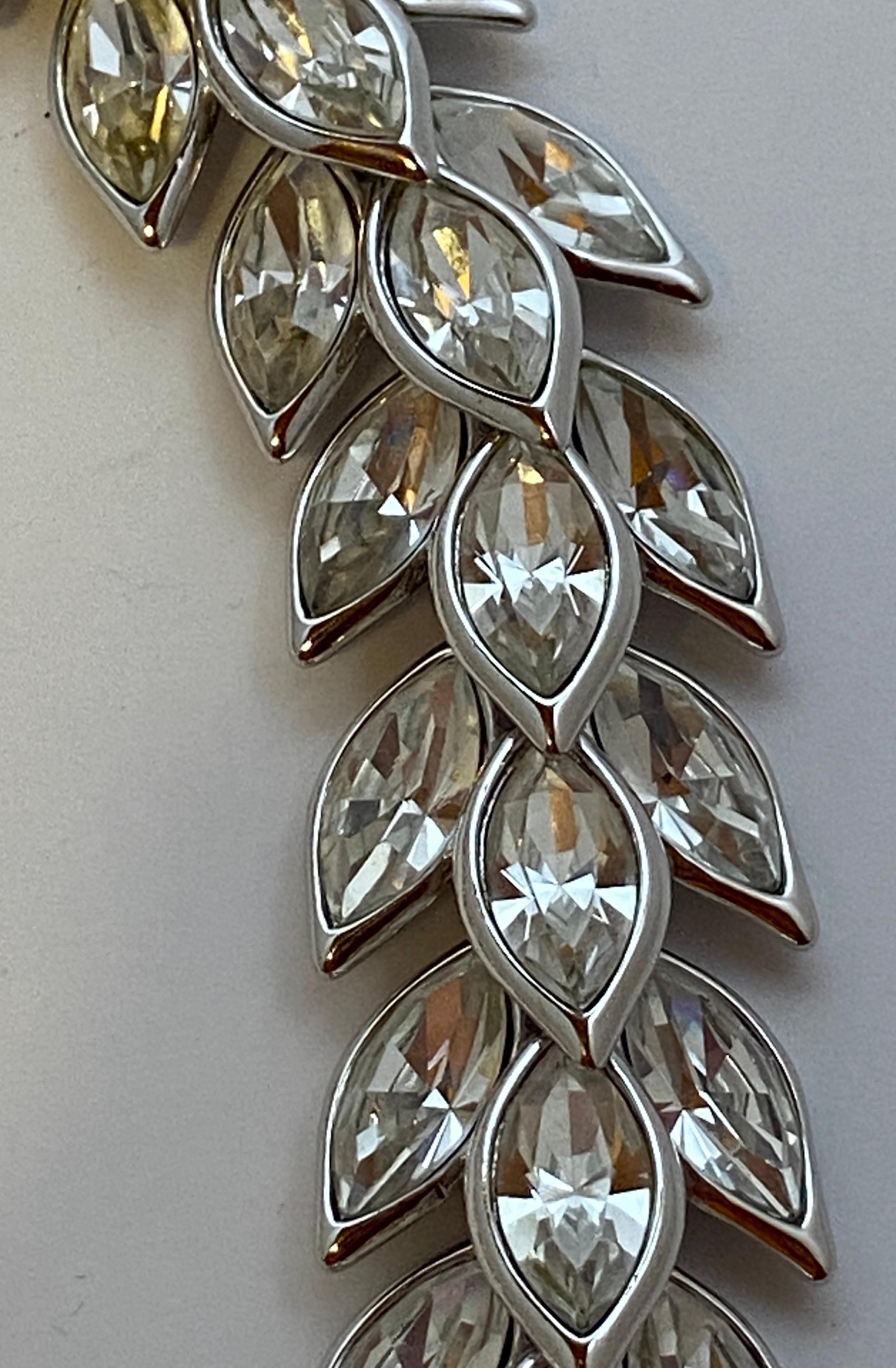 Magnifique collier en cristal « Multi Leaves » de Yves Saint Laurent, édition limitée en vente 9