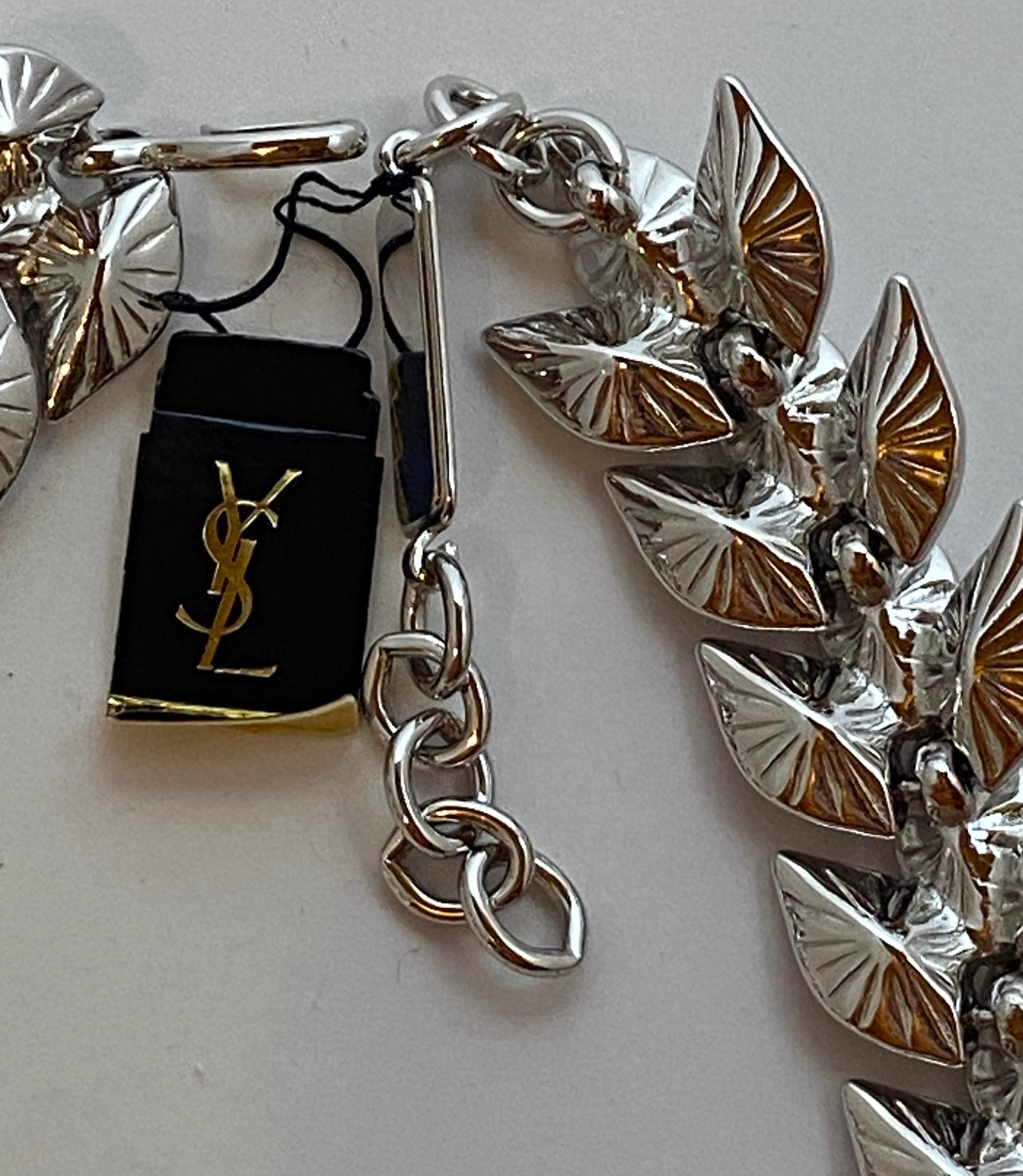 Yves Saint Laurent „Limited Edition“ prächtige „Multi-Blätter“ Kristall-Halskette für Damen oder Herren im Angebot