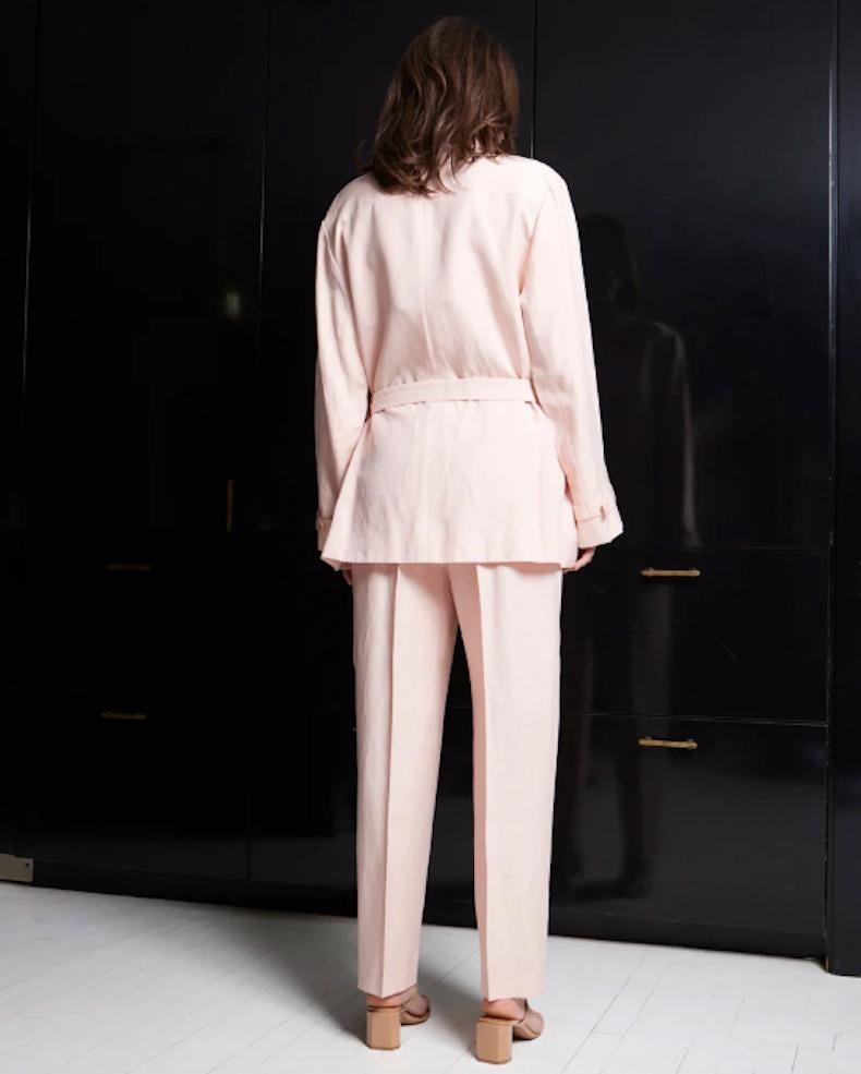 Beige Tailleur pantalon en lin Yves Saint Laurent en vente
