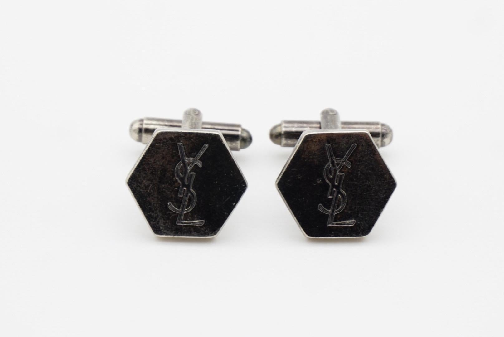 Boutons de manchette Yves Saint Laurent Logo Hallmark YSL Monogram Hexagon Black Silver Pour hommes en vente