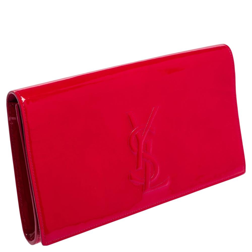 Yves Saint Laurent Magenta Patent Leather Belle De Jour Flap Clutch In Good Condition In Dubai, Al Qouz 2