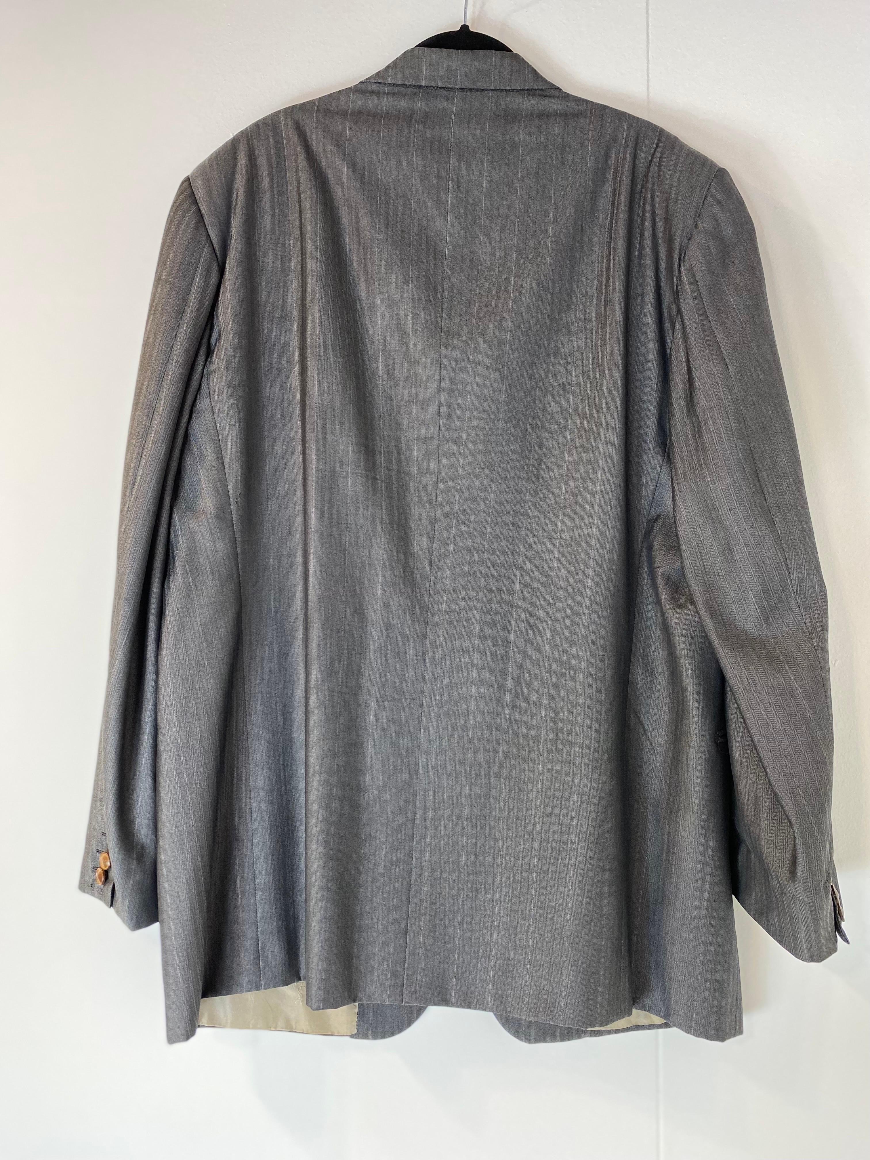 Grigio Yves Saint Laurent uomo tailleur in vendita