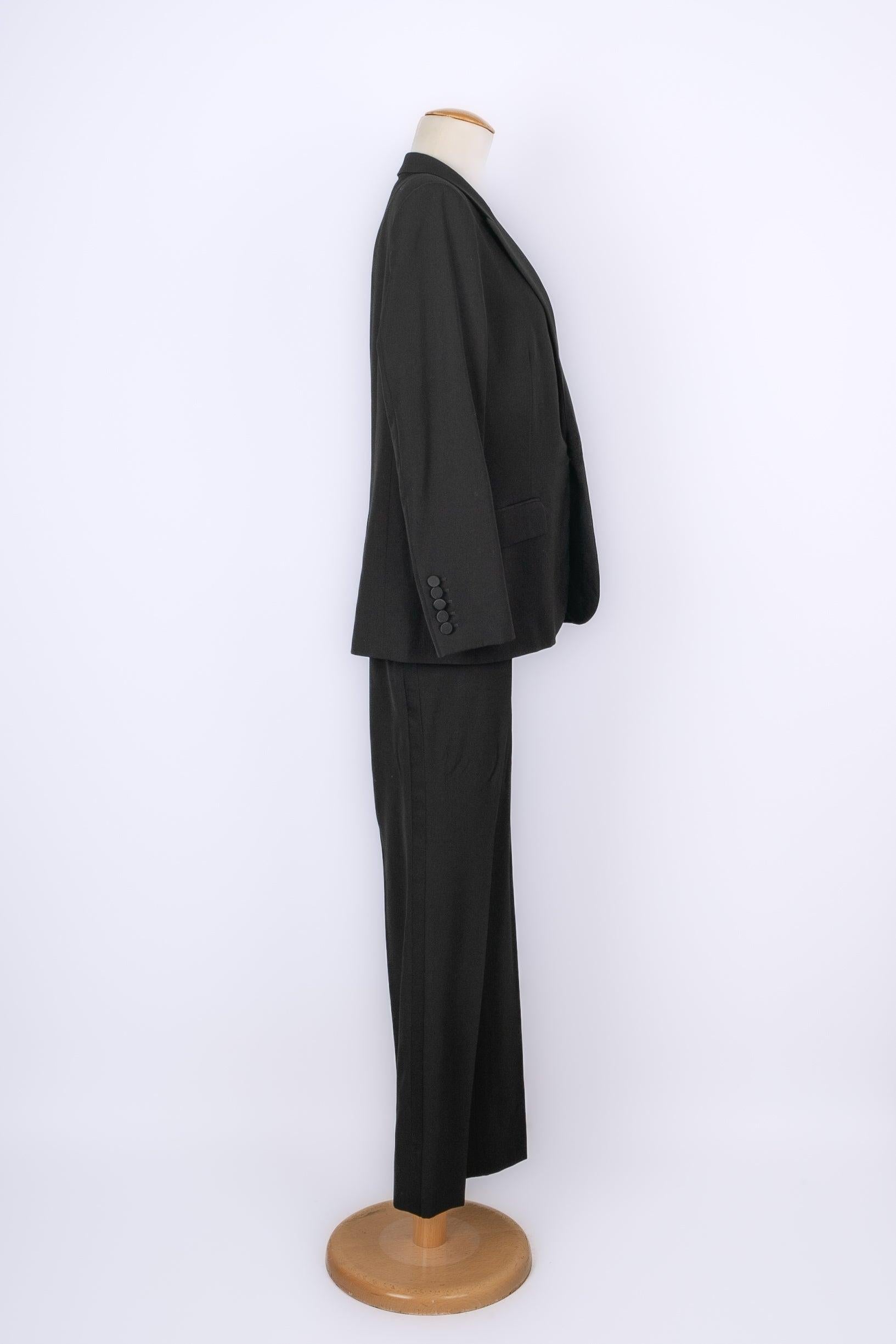 Men's Yves Saint Laurent Men Pant Suit with Black Satin Reverse For Sale