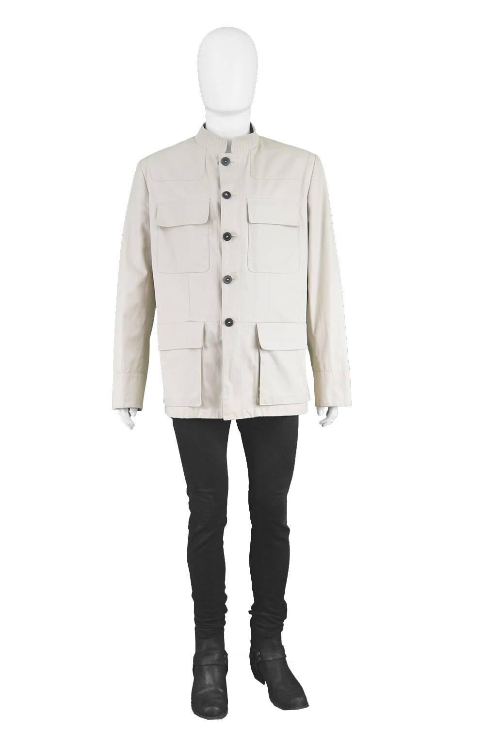 Yves Saint Laurent Men's Beige Cotton Single Breasted YSL Safari Jacket 

Size: Marked 54 which is roughly a men's Large to XL. Please check measurements.
Chest - 44” / 112cm
Waist - 42” / 106cm
Length (Shoulder to Hem) - 29” / 73cm
Shoulder to