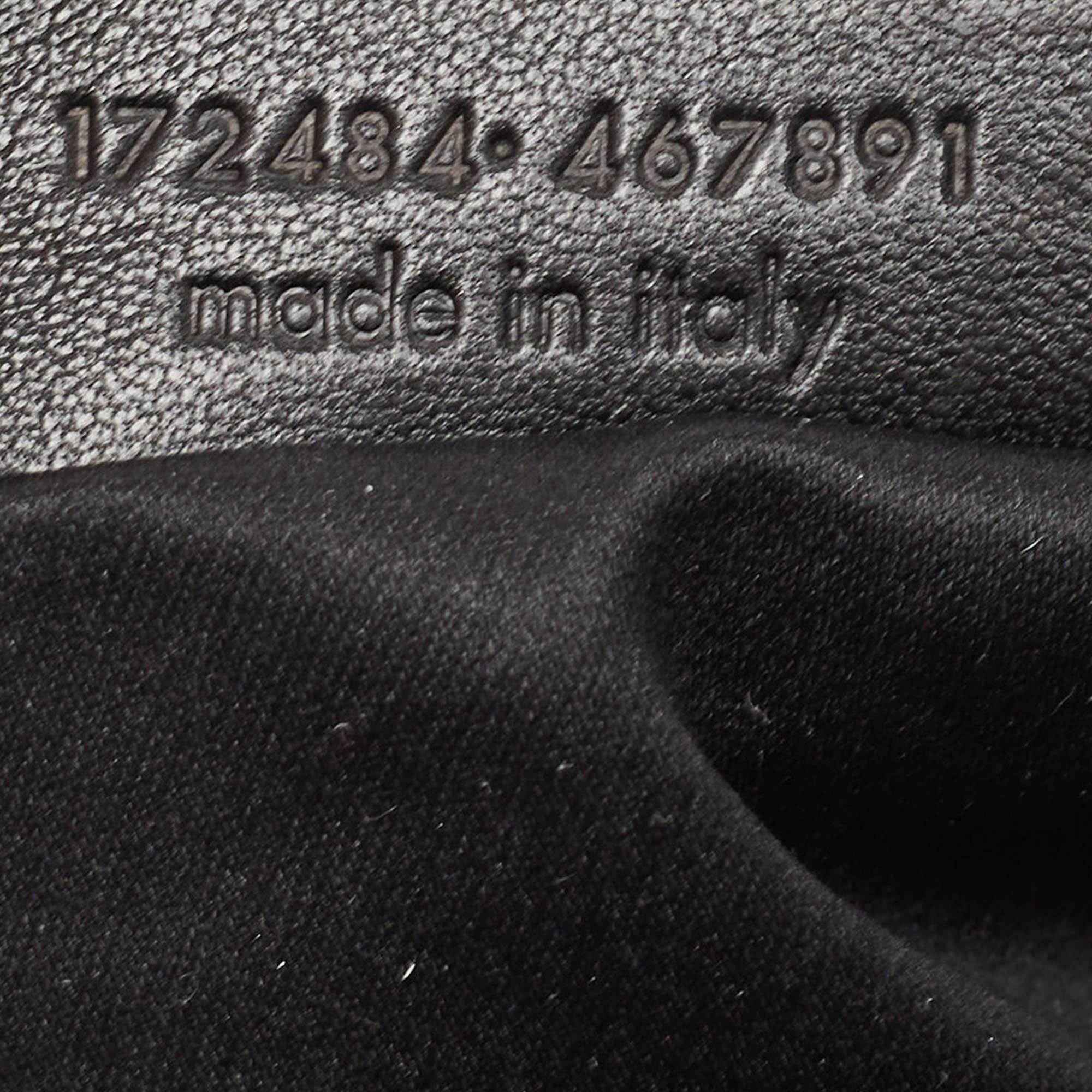 Yves Saint Laurent Metallic Leder plissierte Schleife Hobo aus Leder 1