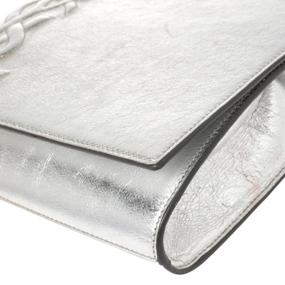 Women's Yves Saint Laurent Metallic Silver Leather Belle De Jour Clutch