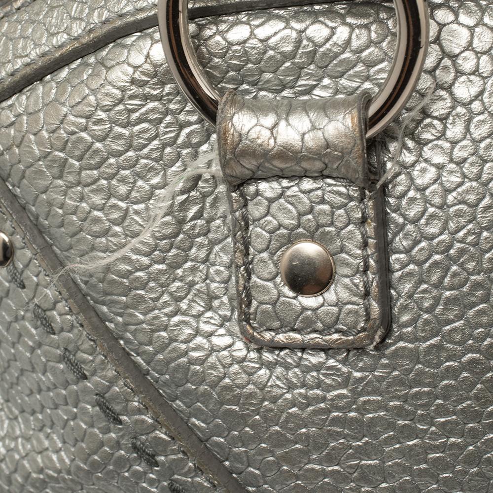 Yves Saint Laurent Metallic Silver Textured Leather Muse Bag In Fair Condition In Dubai, Al Qouz 2