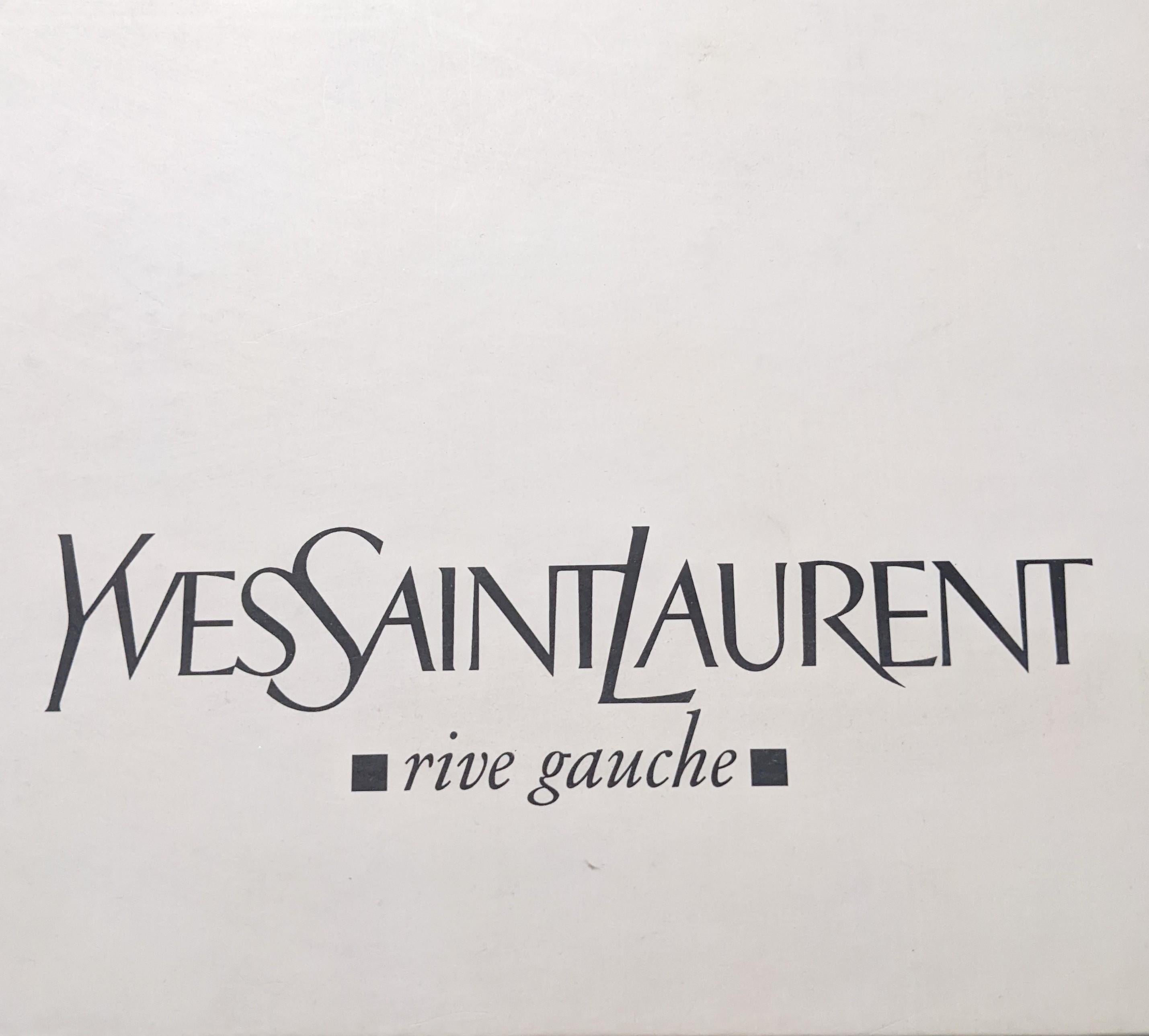 Yves Saint Laurent Mehrfarbige Hängeohrringe Herren im Angebot