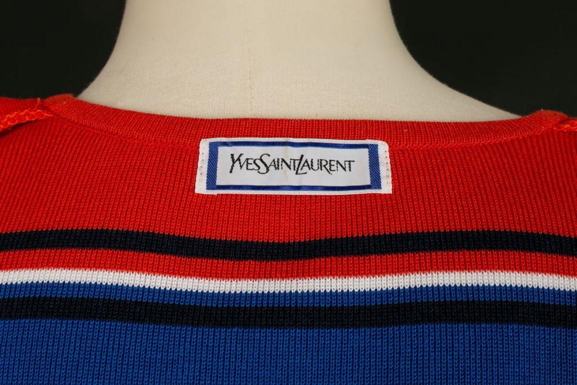 Yves Saint Laurent Mehrfarbiges gestricktes Mantelkleid im Angebot 1