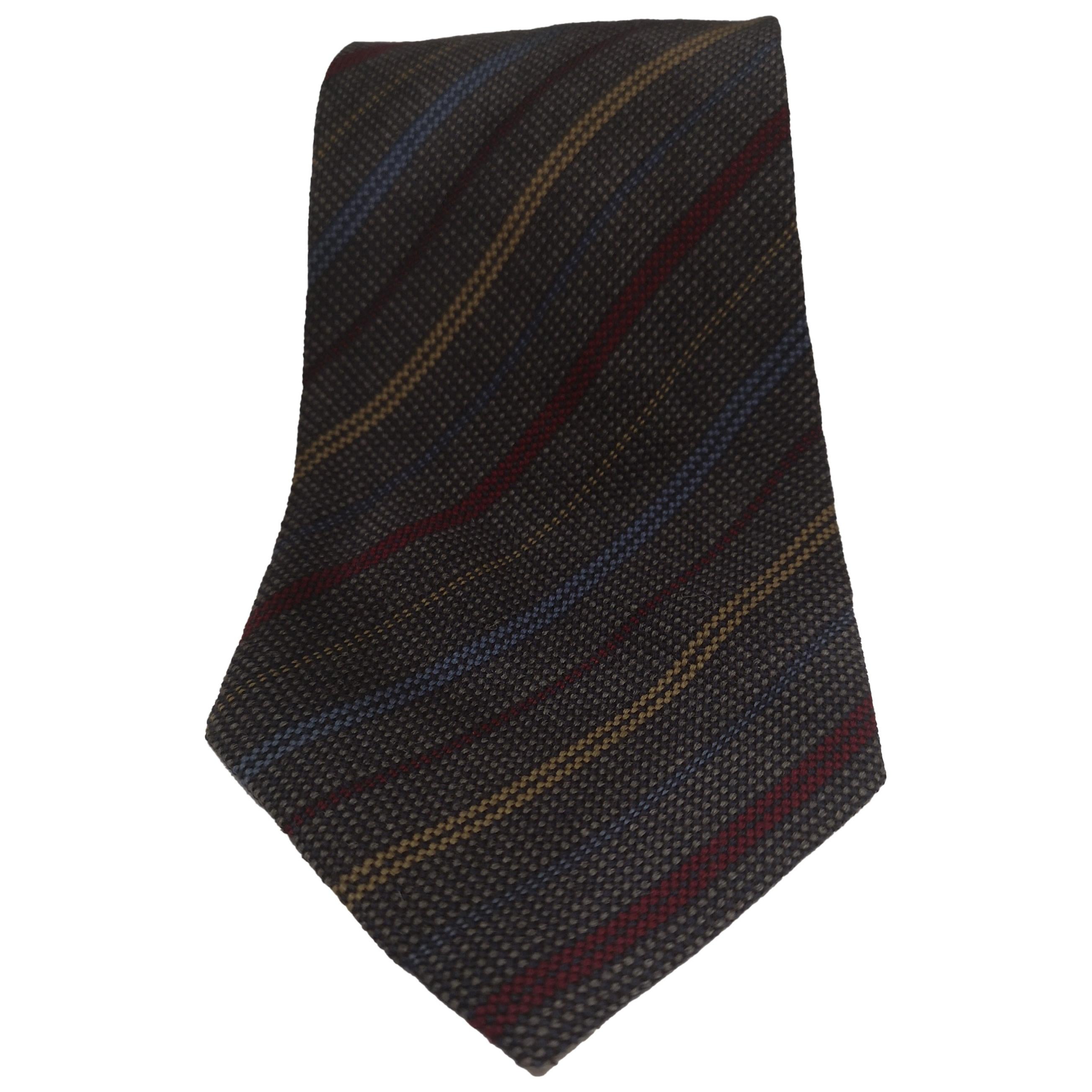 Yves Saint Laurent - Cravate en soie multicolore en vente