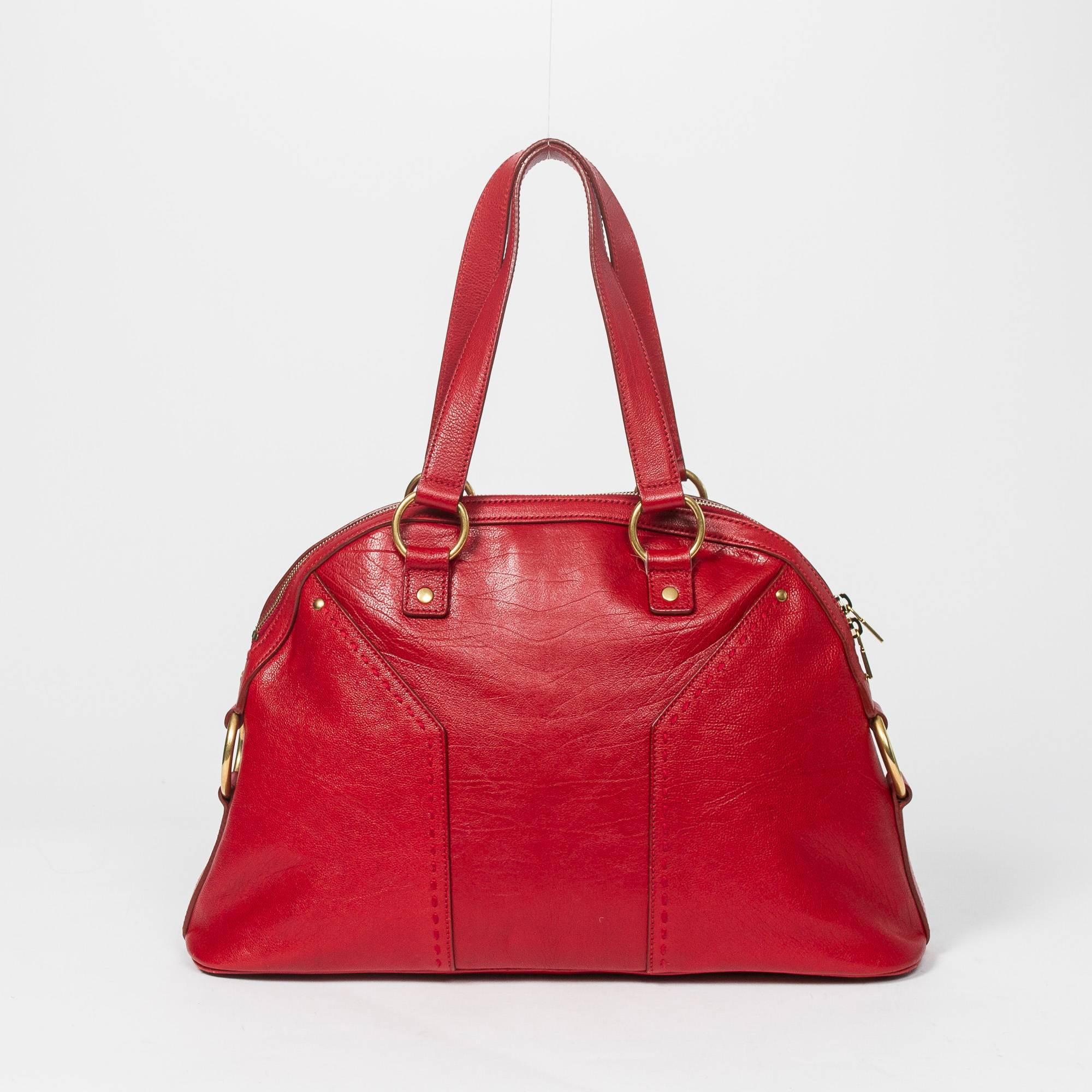 Yves Saint Laurent Muse 1 in Red calf leather In Excellent Condition For Sale In Dublin, IE