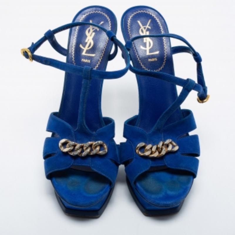 Yves Saint Laurent Navy Blue Suede Chain Detail Platform Sandals Size 39.5 In Good Condition For Sale In Dubai, Al Qouz 2
