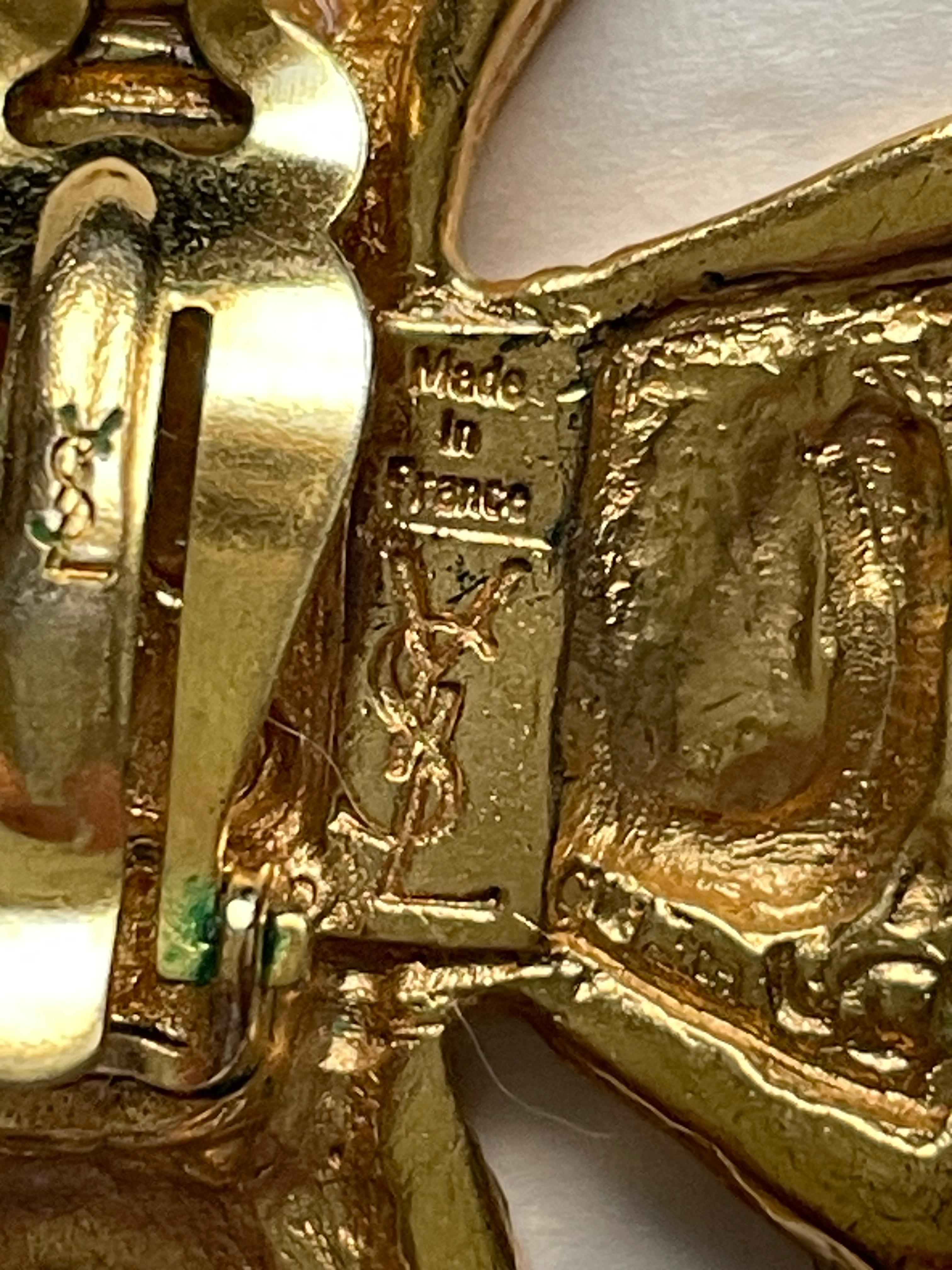 YVES SAINT LAURENT Conjunto de collar y pendientes en venta 10