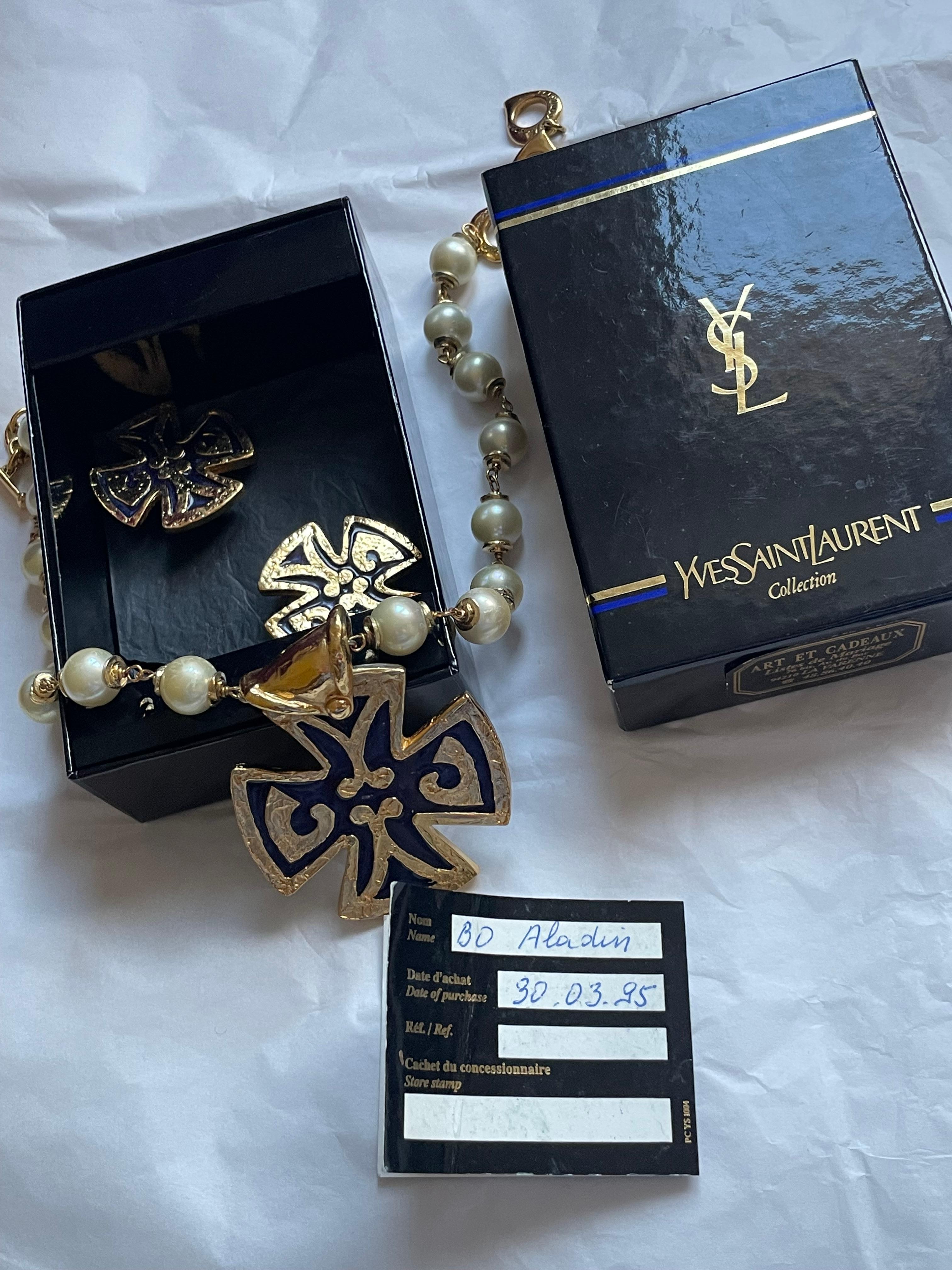 YVES SAINT LAURENT Conjunto de collar y pendientes en venta 12