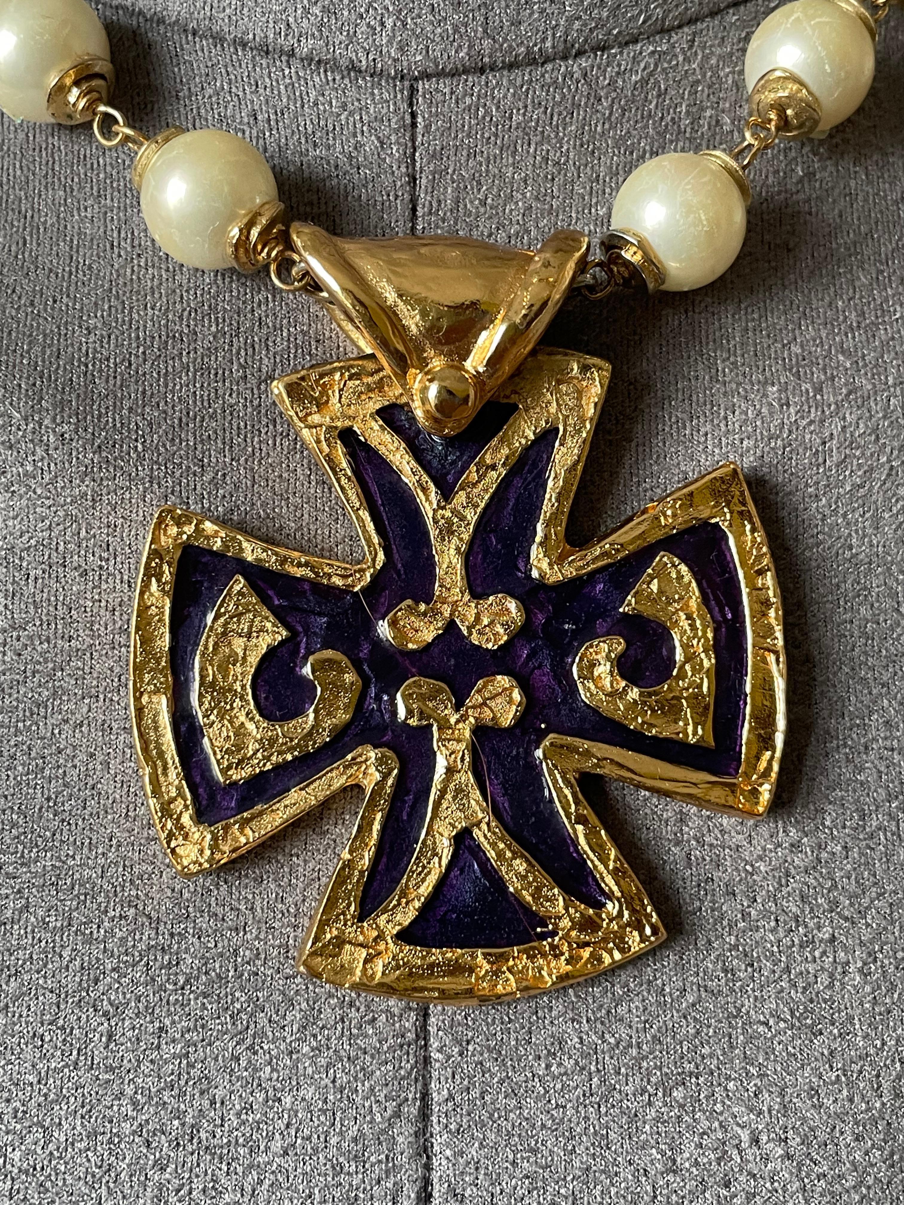 YVES SAINT LAURENT Conjunto de collar y pendientes en Bueno estado para la venta en CACHAN, FR