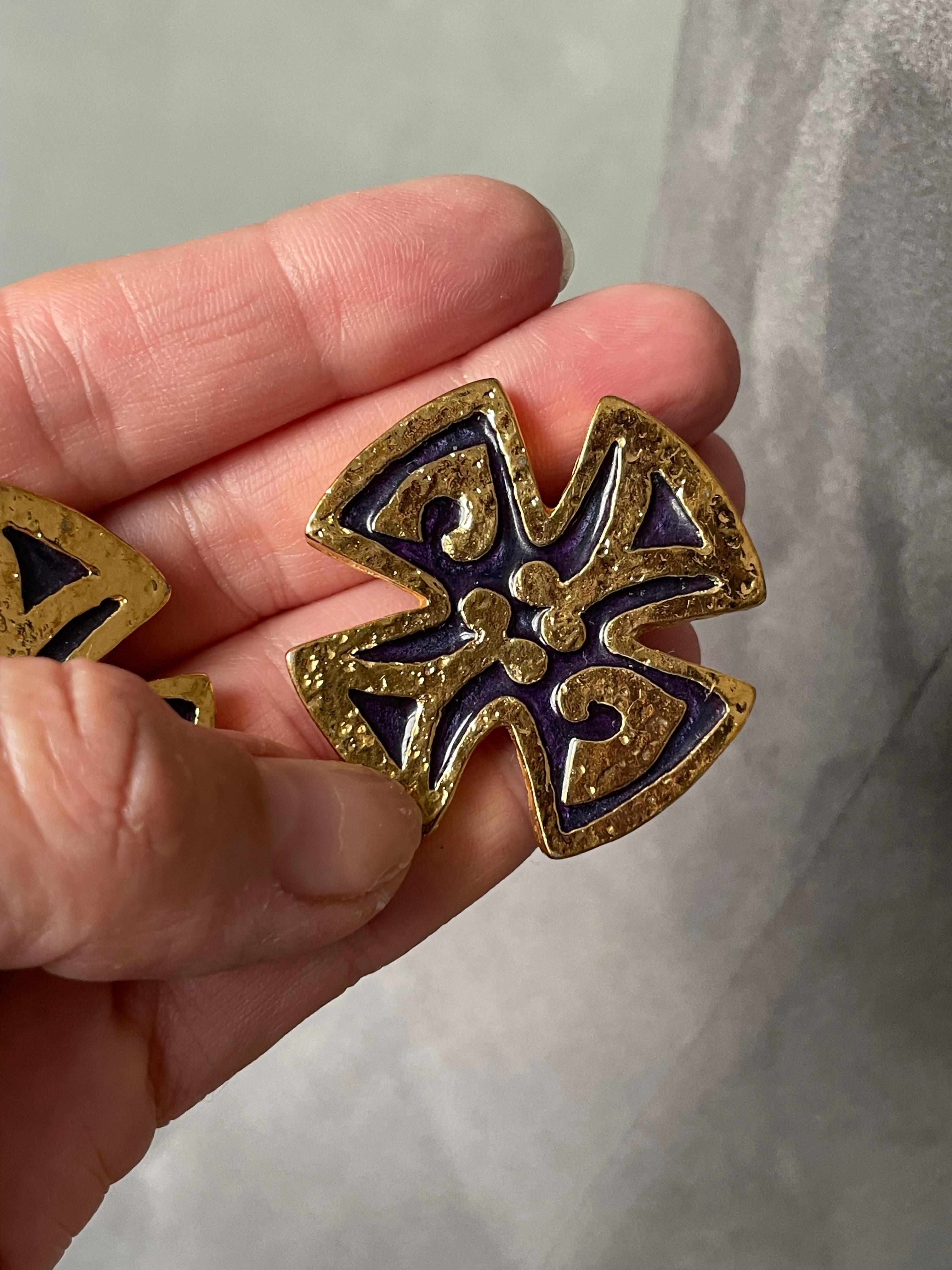 YVES SAINT LAURENT Conjunto de collar y pendientes en venta 1