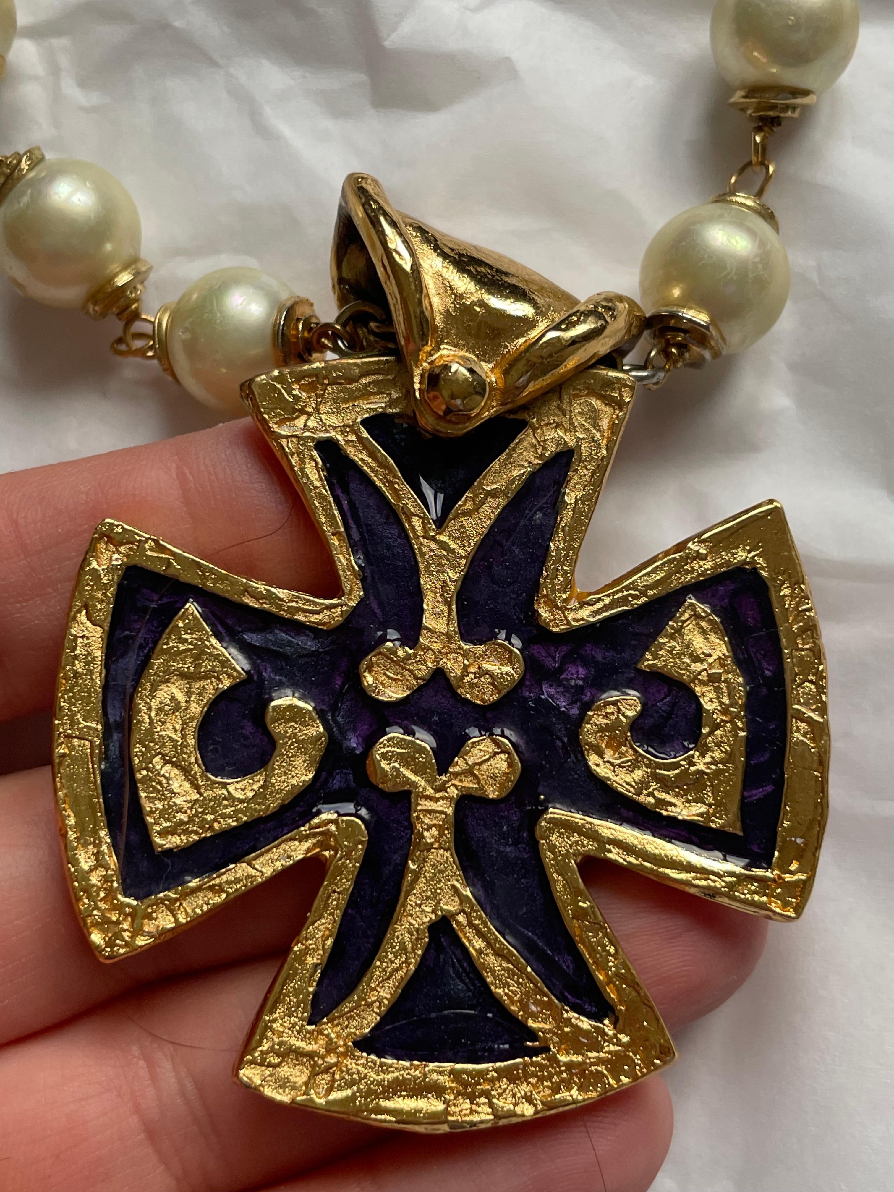 YVES SAINT LAURENT Conjunto de collar y pendientes en venta 3