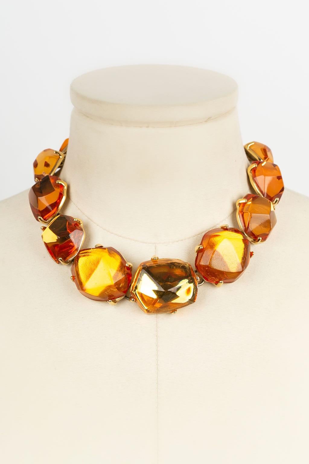 Yves Saint Laurent Necklace in Gold Metal and Orange Resin In Good Condition In SAINT-OUEN-SUR-SEINE, FR