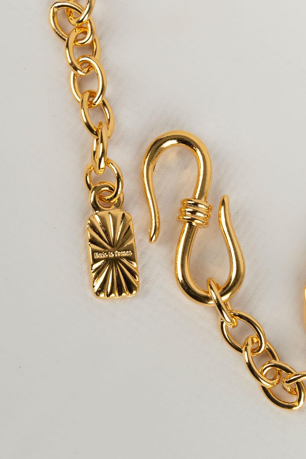 Yves Saint Laurent Halskette aus Gold-Metall im Angebot 1