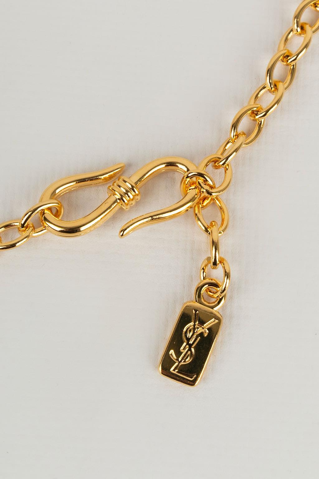 Yves Saint Laurent Collier en métal doré en vente 2