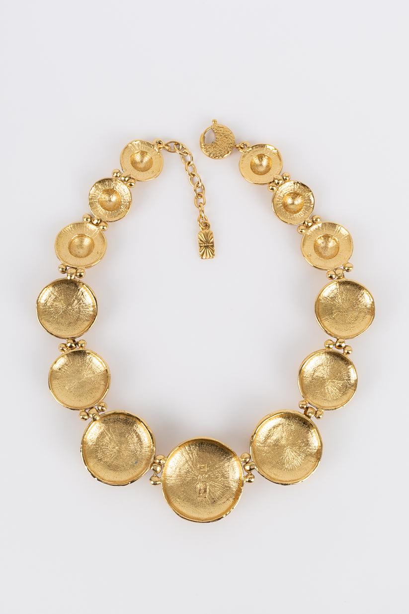 Yves Saint Laurent Halskette aus Gold-Metall im Angebot 3