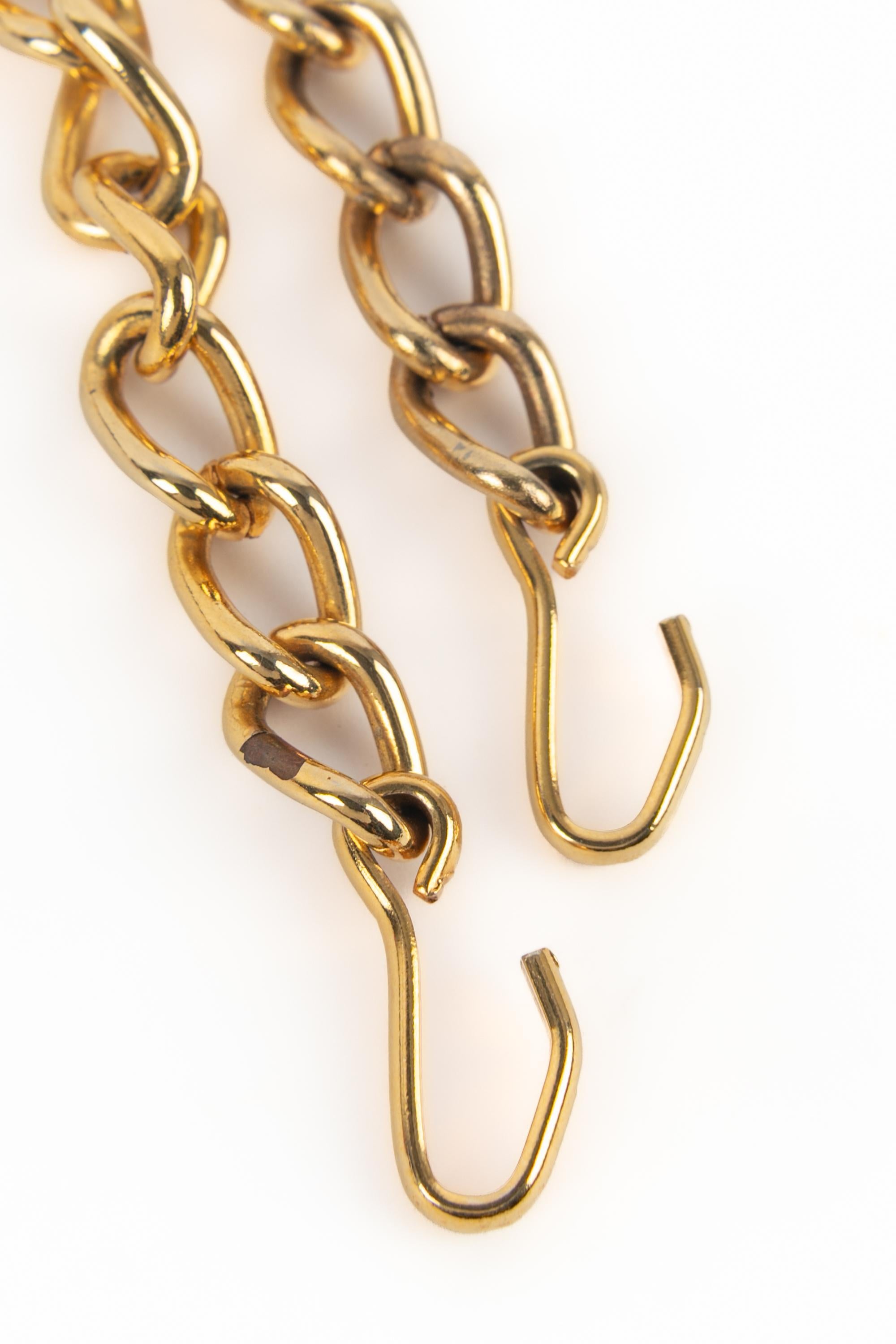 Collana Yves Saint Laurent conchiglia in vendita 3